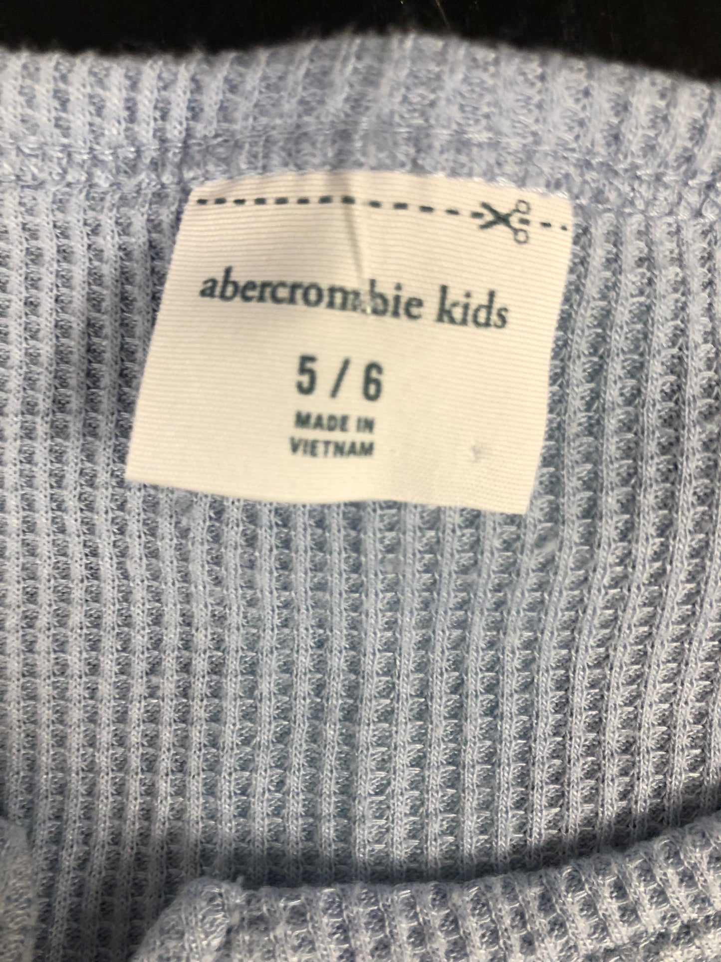 5/6 Abercrombie blue thermal Shirt