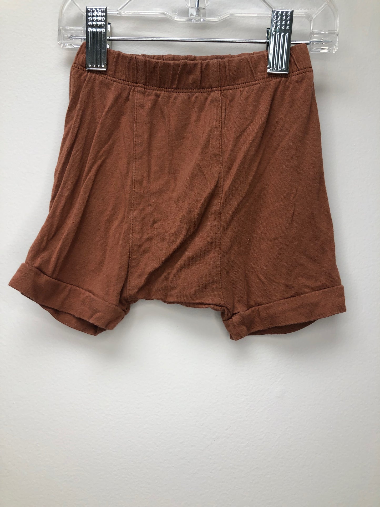 6-12m Kate Quinn rust Shorts