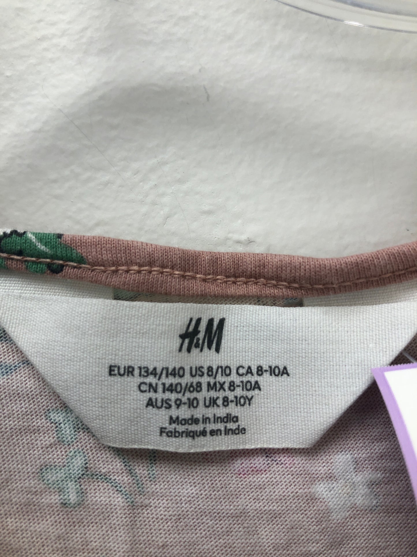 10 H & M pink duck Dress