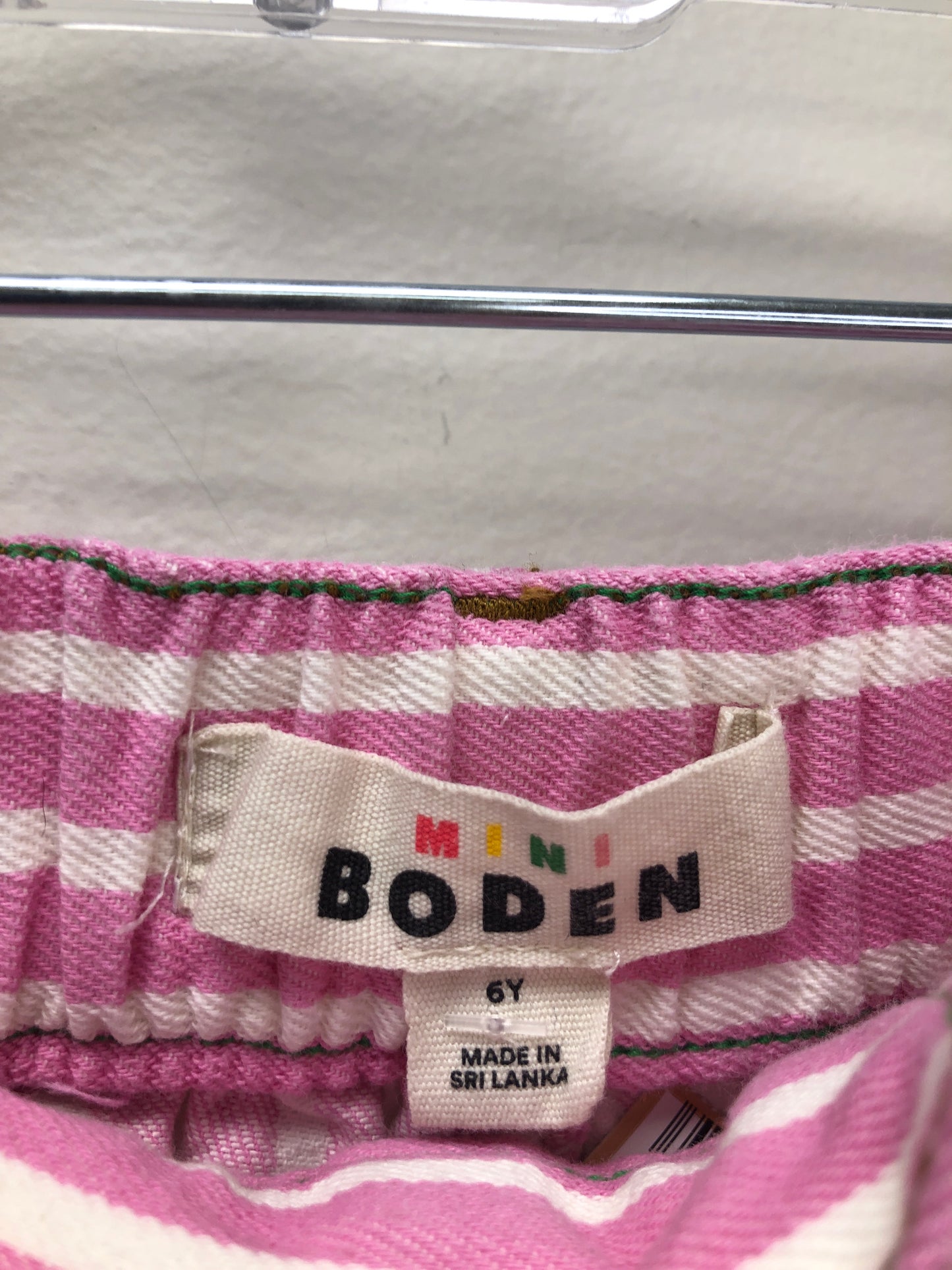 6 Mini Boden pink stripe Shorts