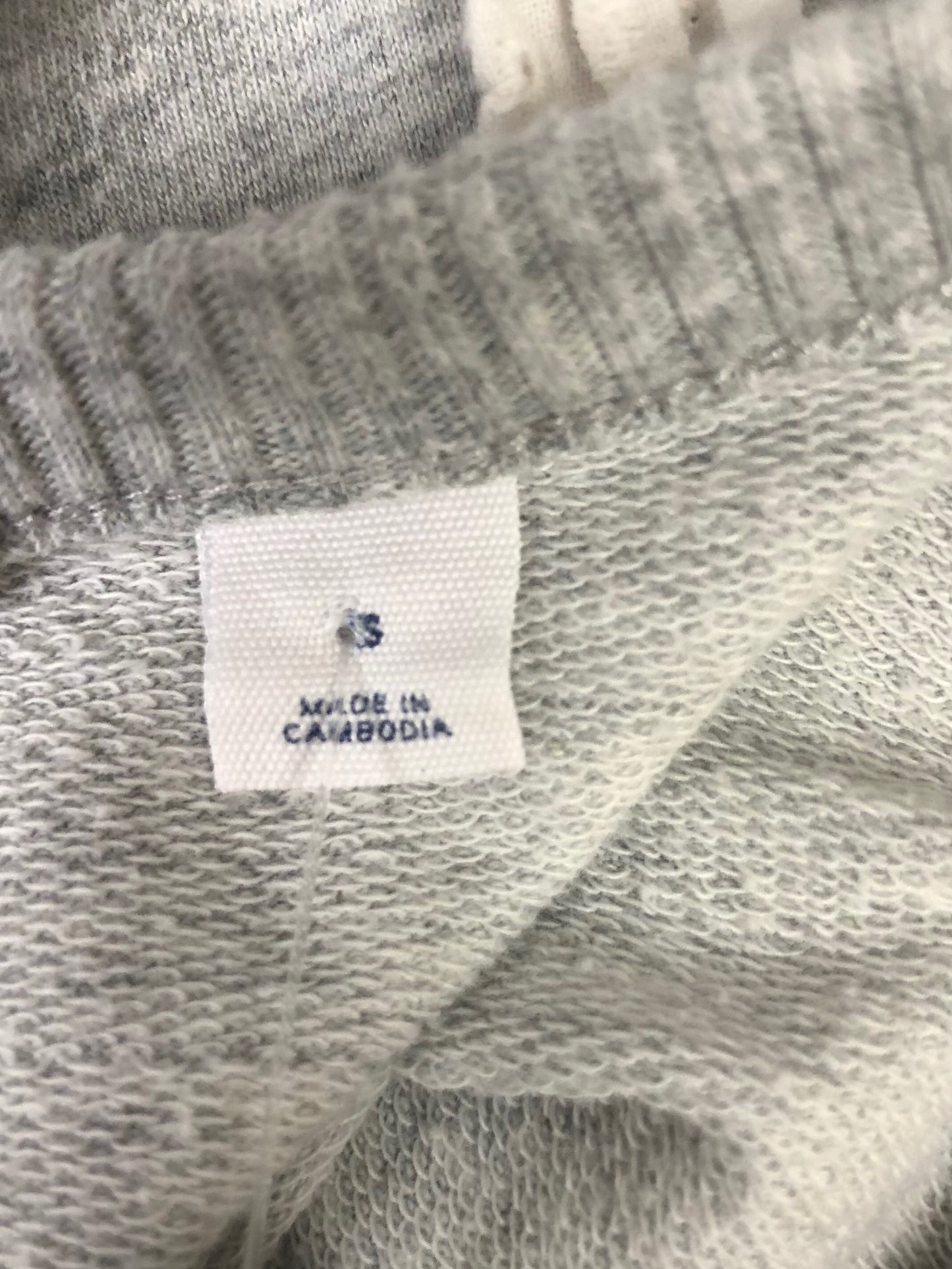 6 GAP gray eyelet Dress