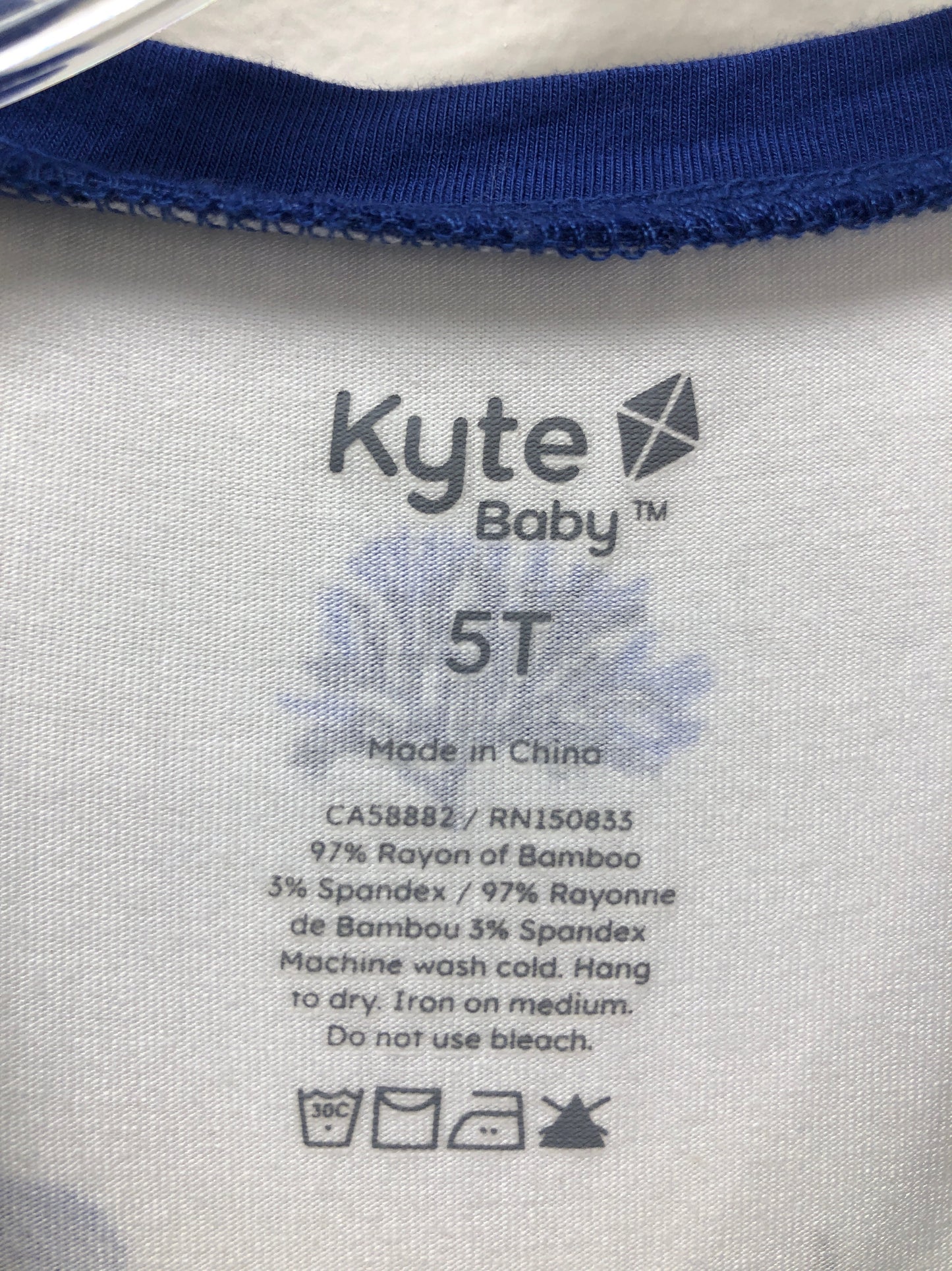 5T Kyte blue seashells Shirt