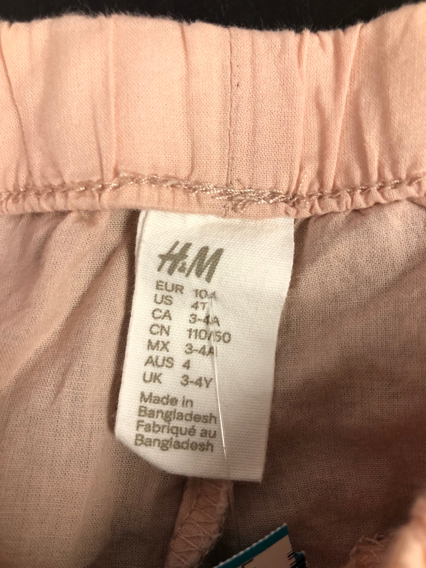 3T Old Navy gray rainbow Shorts