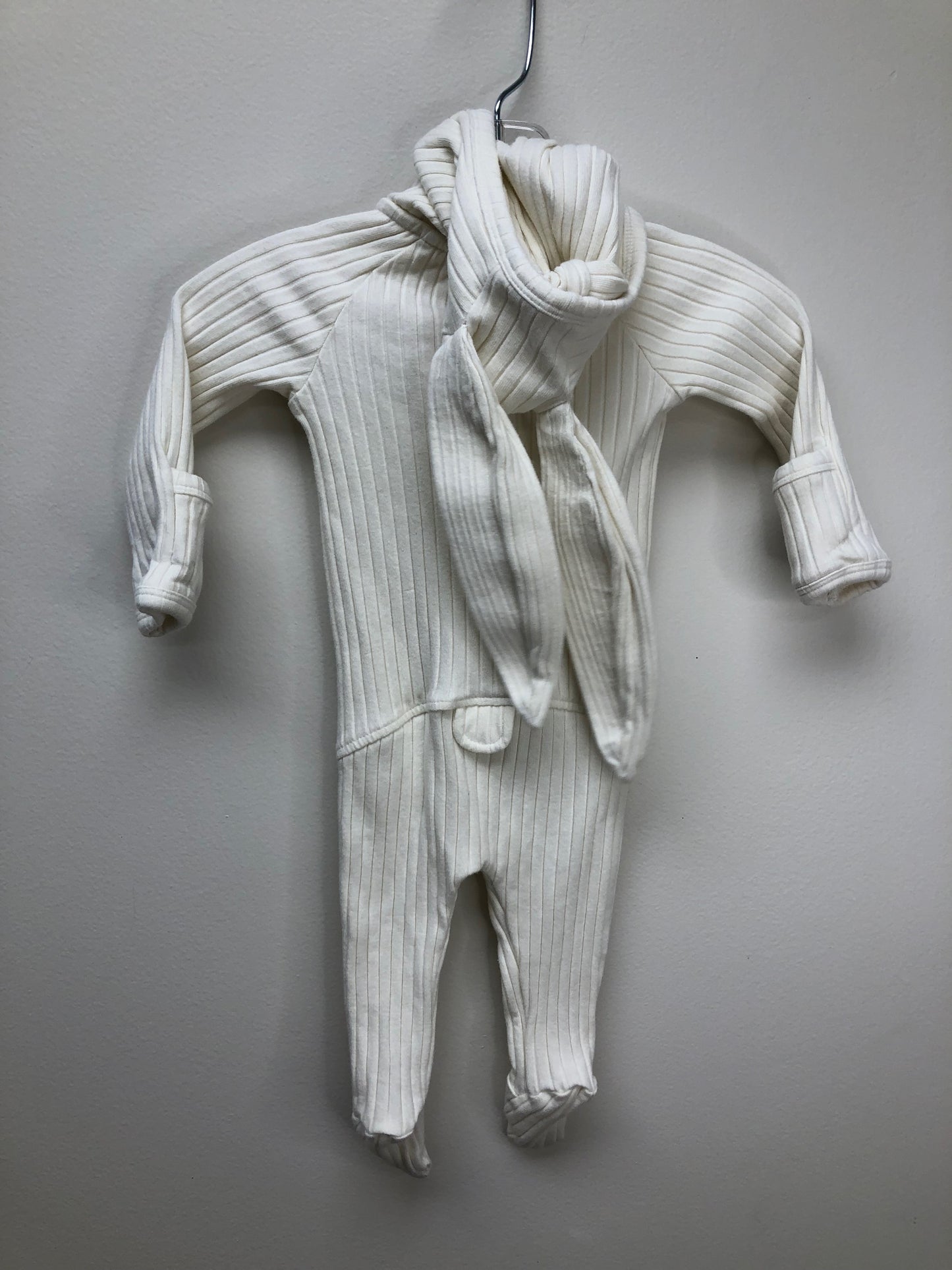 0-3m Kate Quinn cream ribbed 1 PC Ensemble