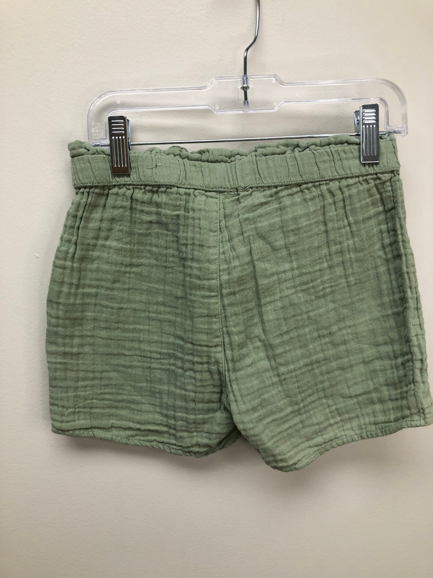 7-8 childrens place sage muslin Shorts