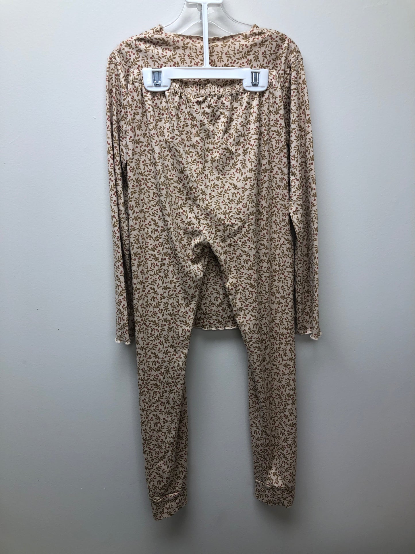 10 Rylee & Cru cream floral Pajamas