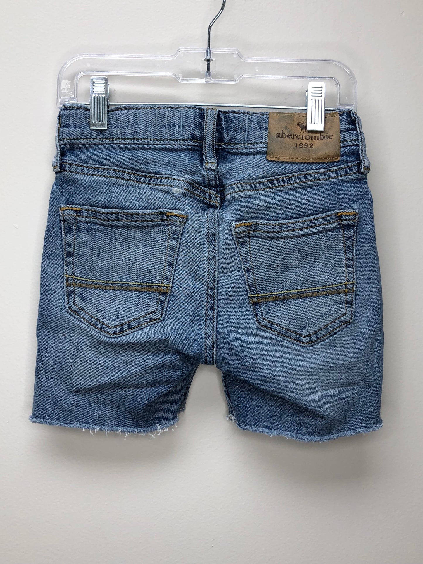 5/6 Abercrombie denim distressed Shorts