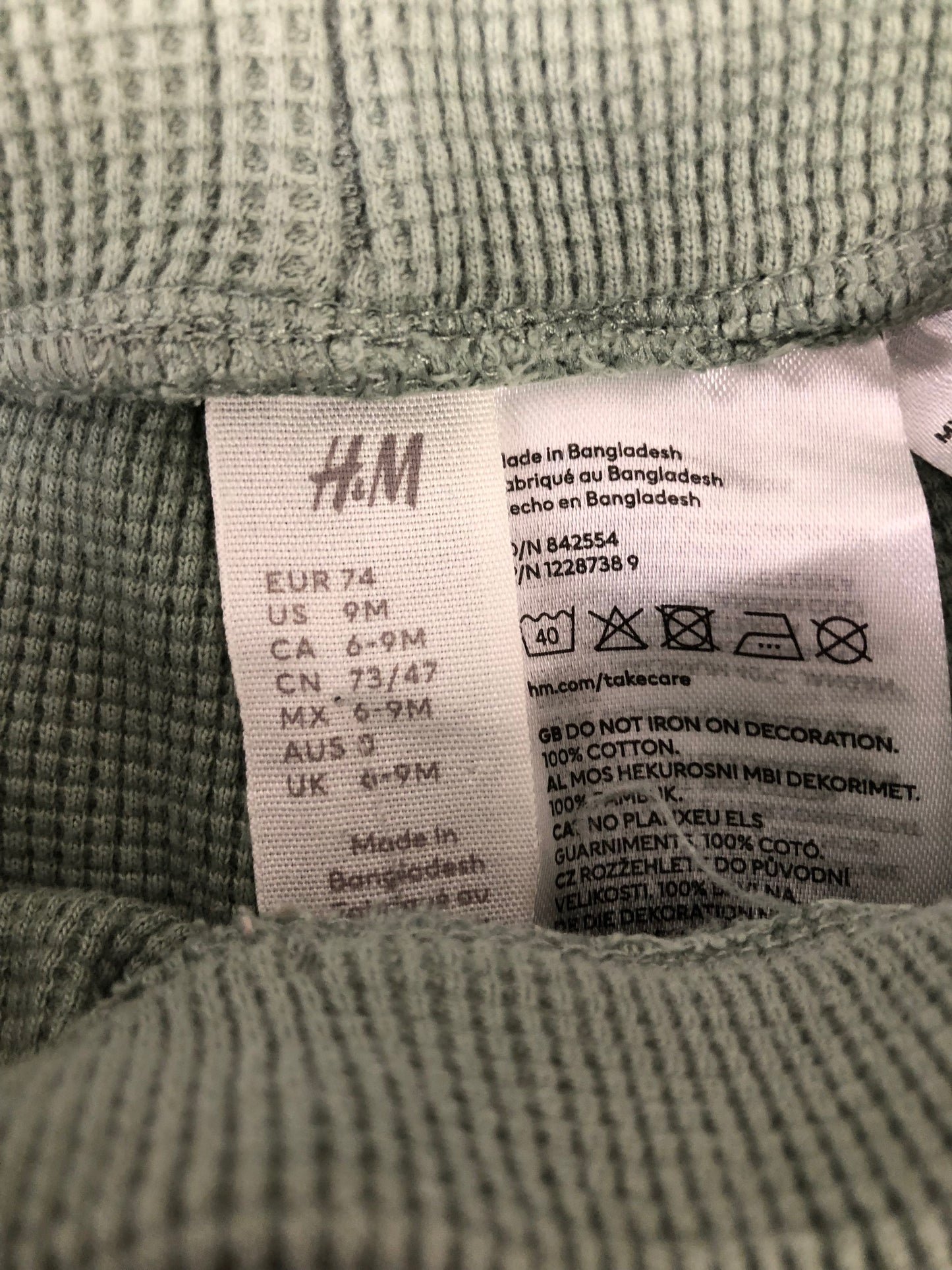 9m H & M sage thermal Shorts