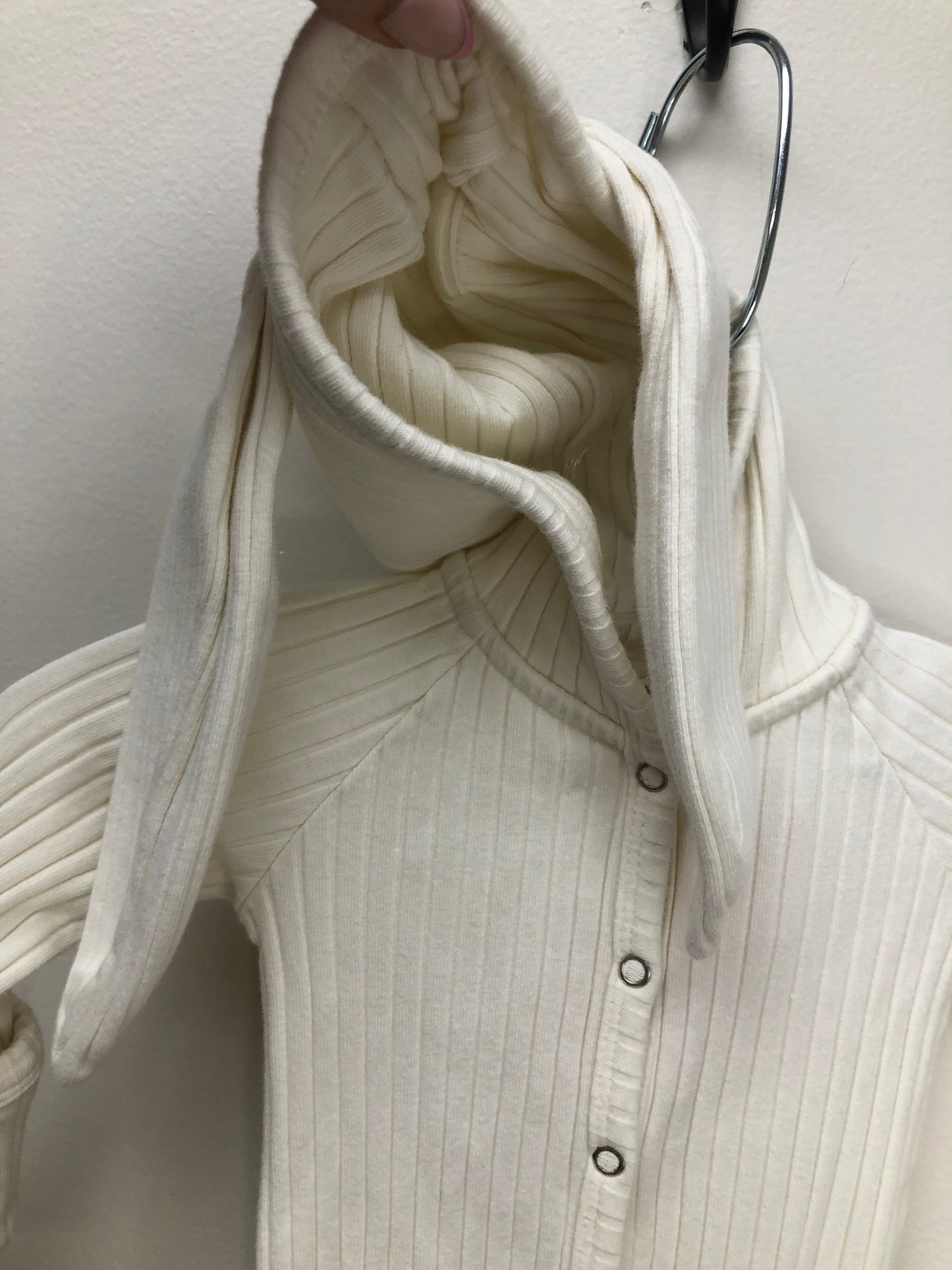 0-3m Kate Quinn cream ribbed 1 PC Ensemble