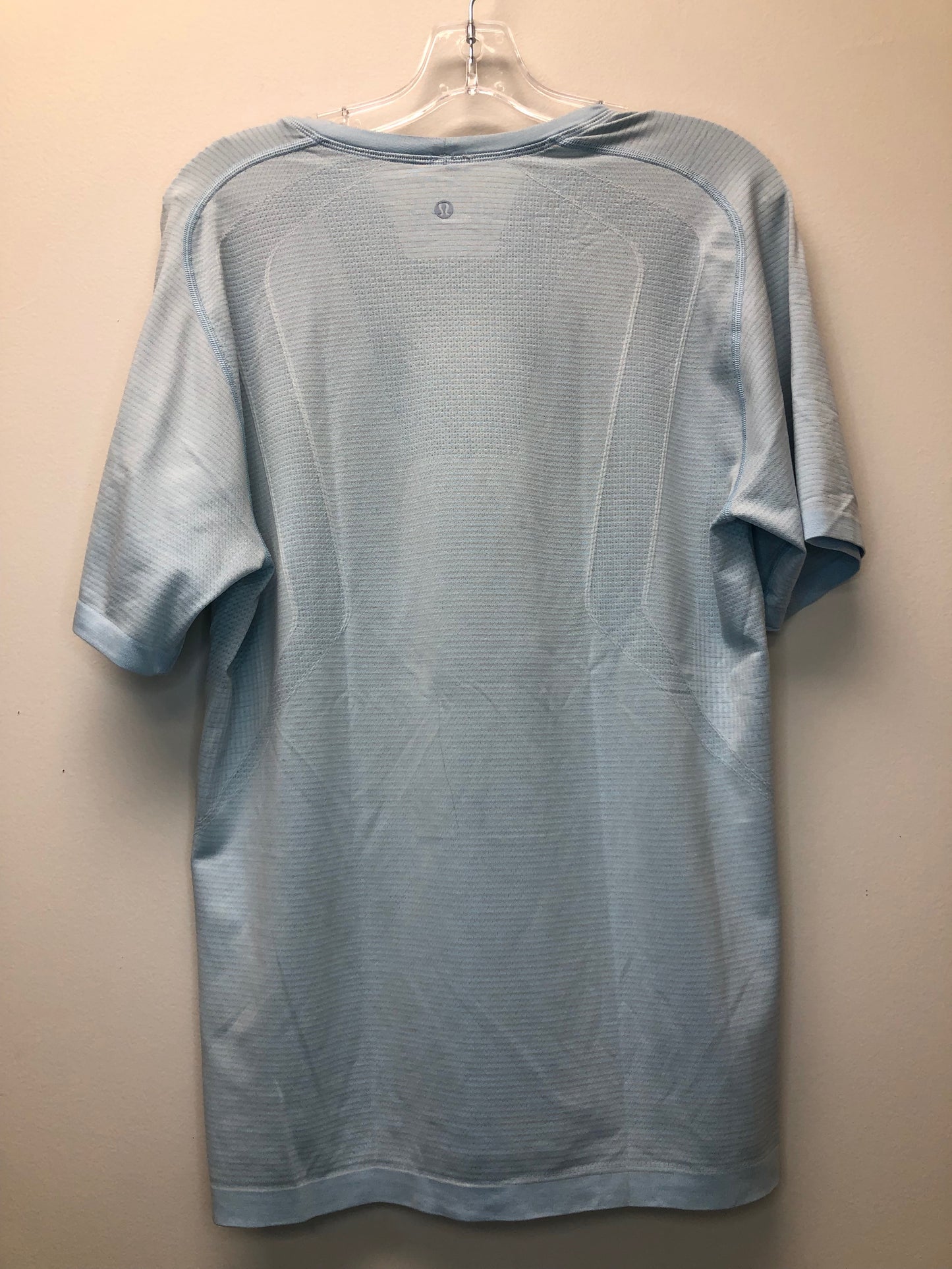 Large Lululemon blue stripe Shirt