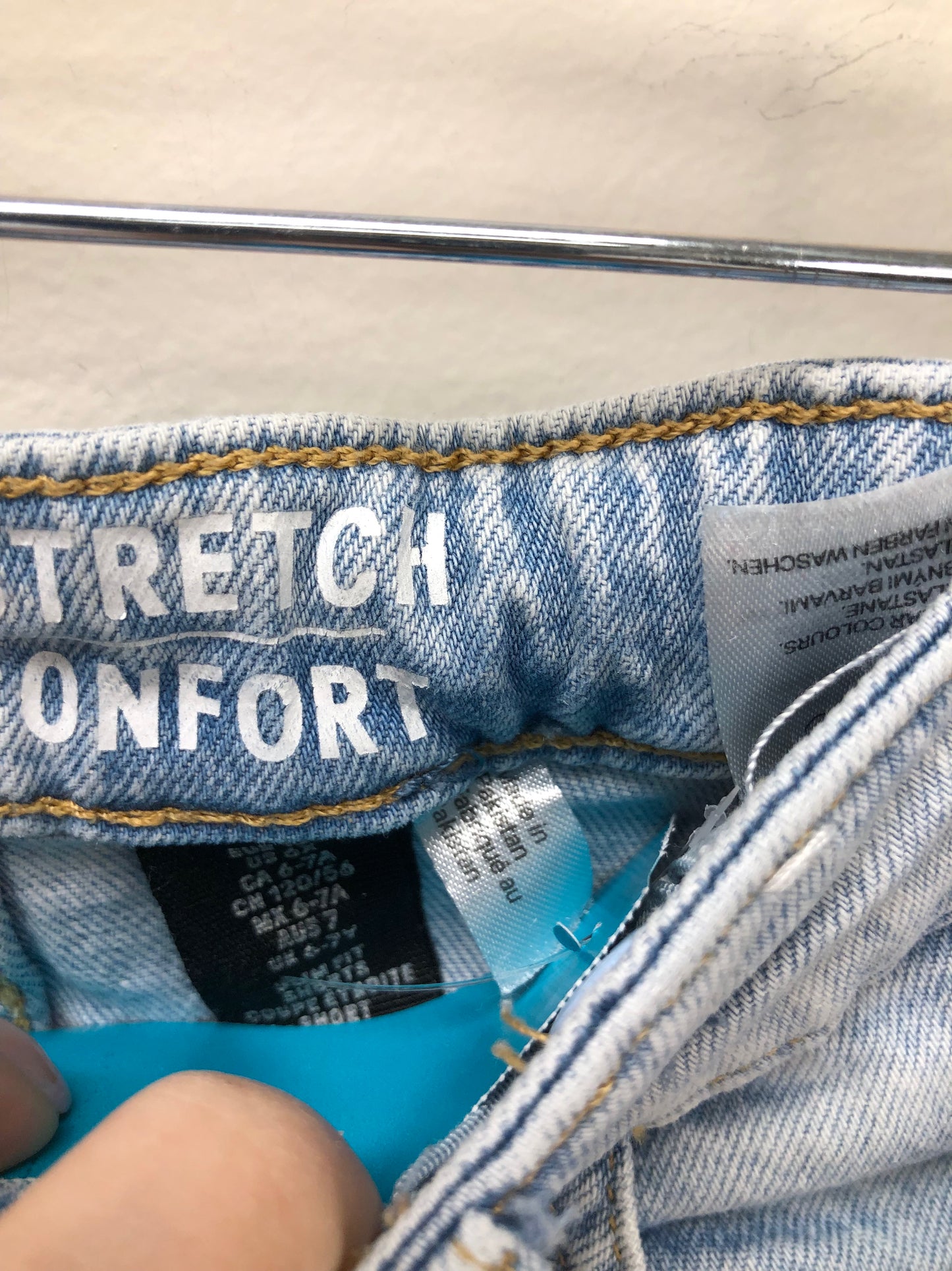 6 H & M denim distressed Shorts