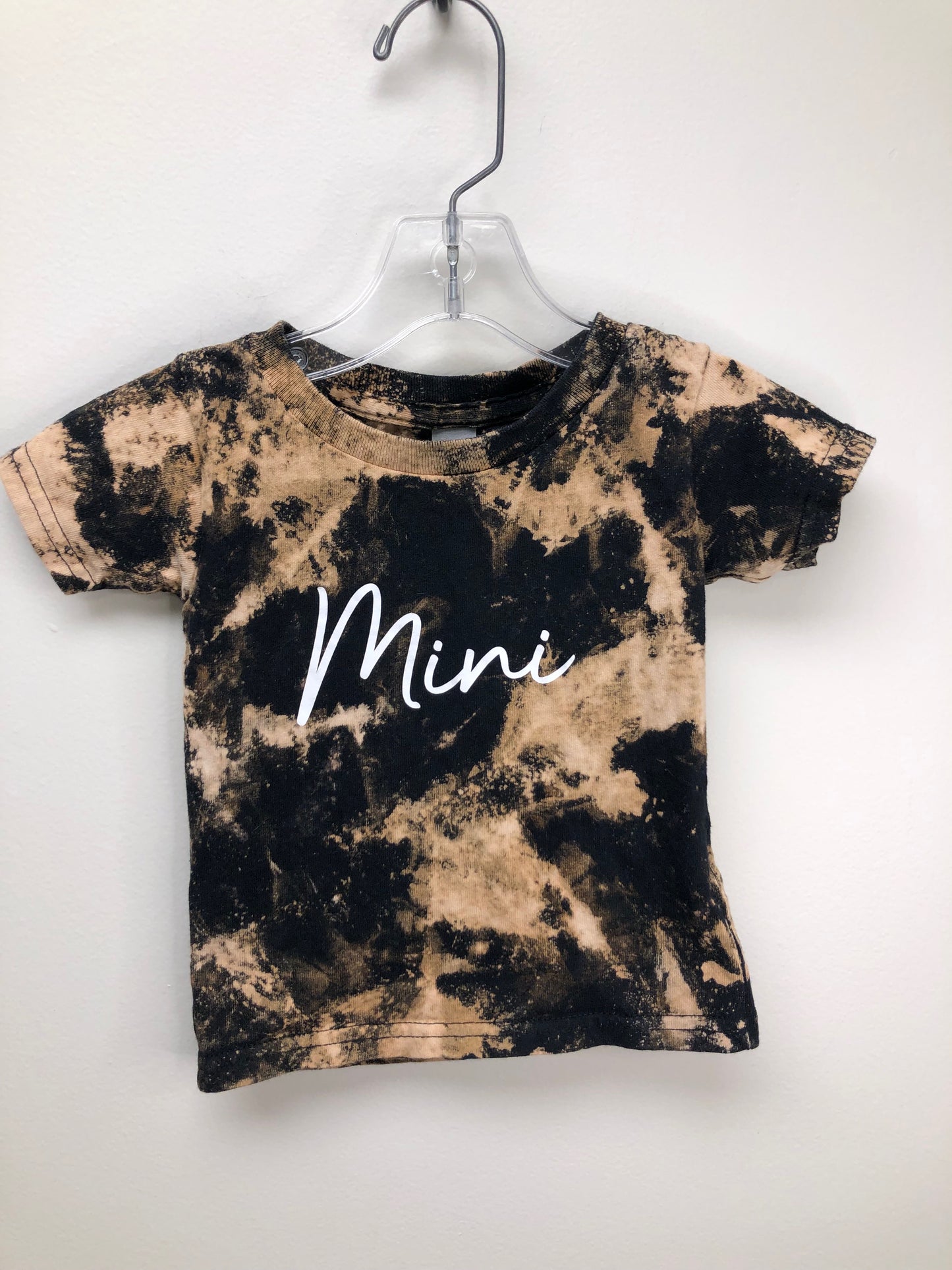 2T black print Shirt