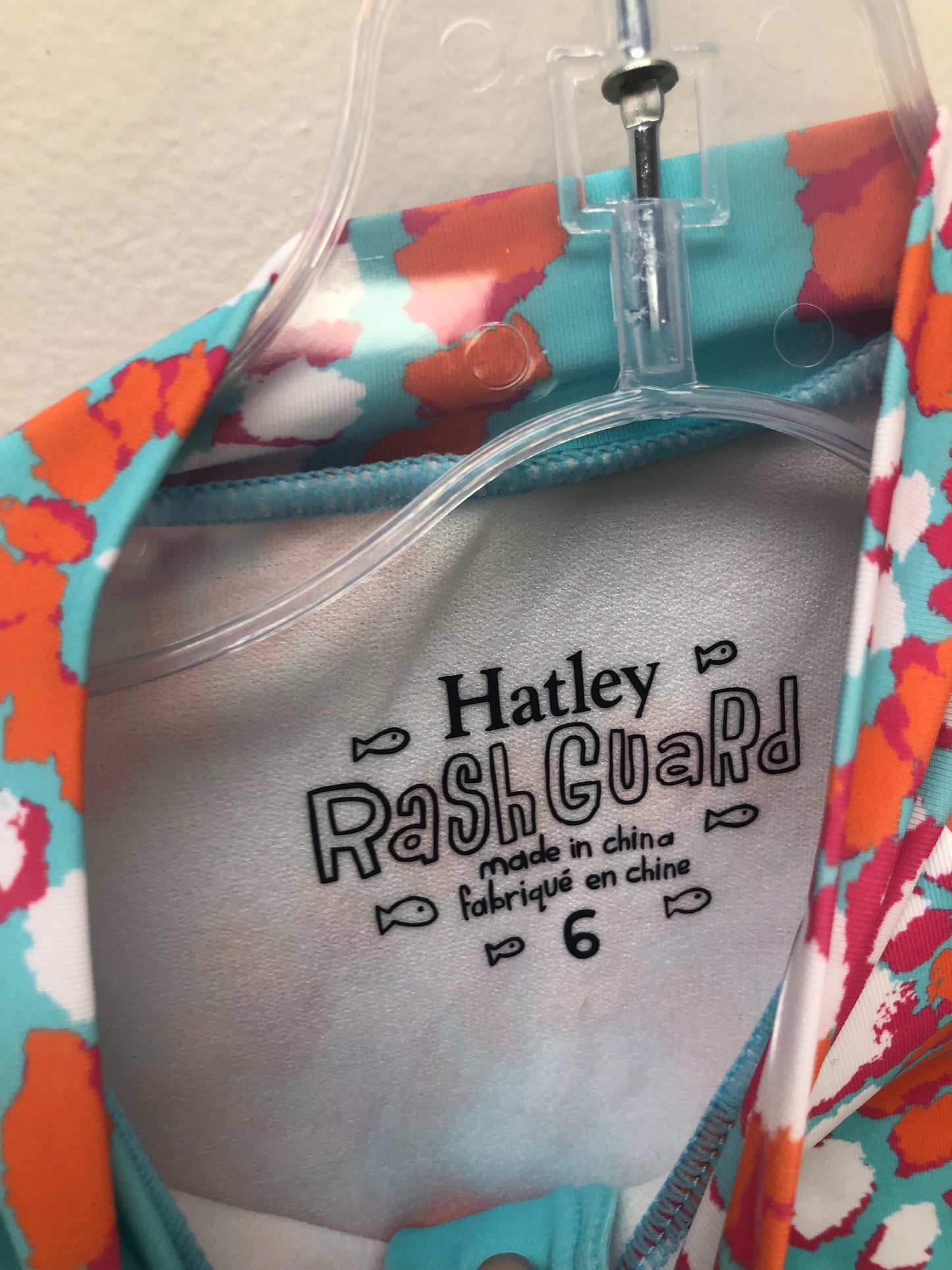6 Hatley Child Size 6 orange print Swimwear