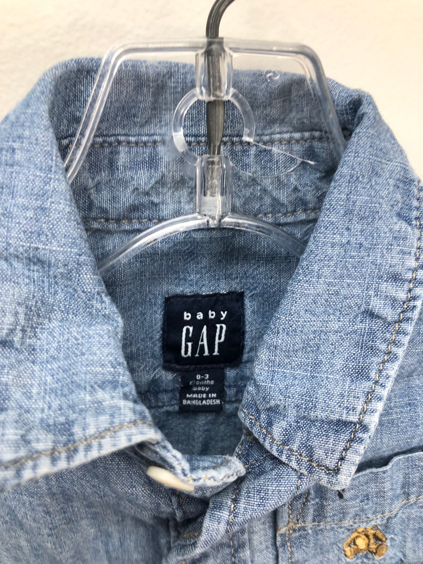 0-3m GAP denim Shirt
