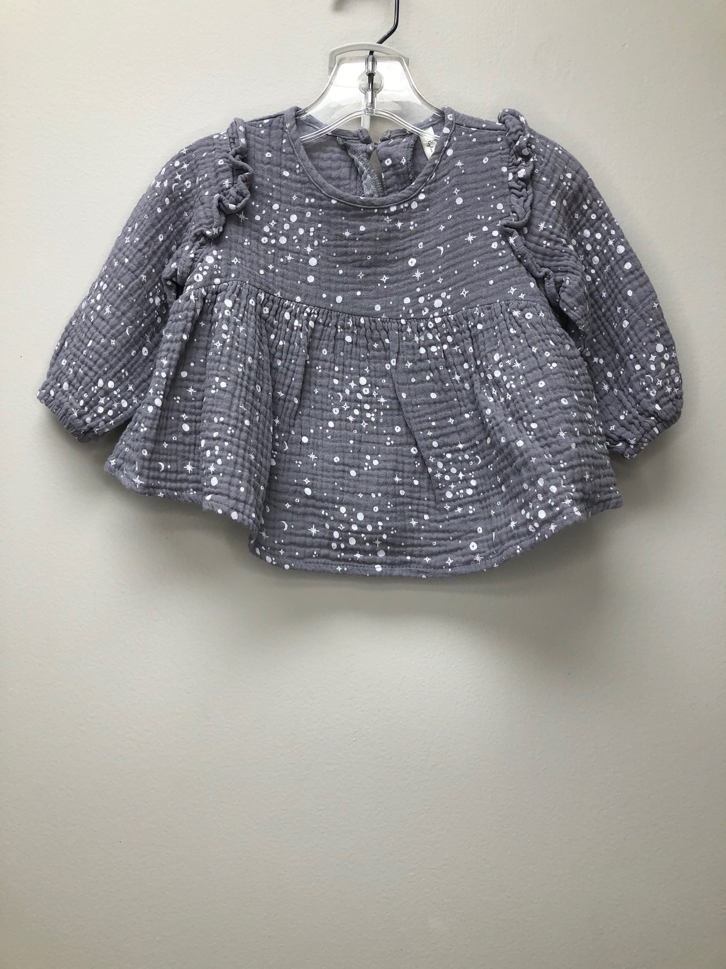 6-12m Rylee & Cru gray print 2 PC Ensembles