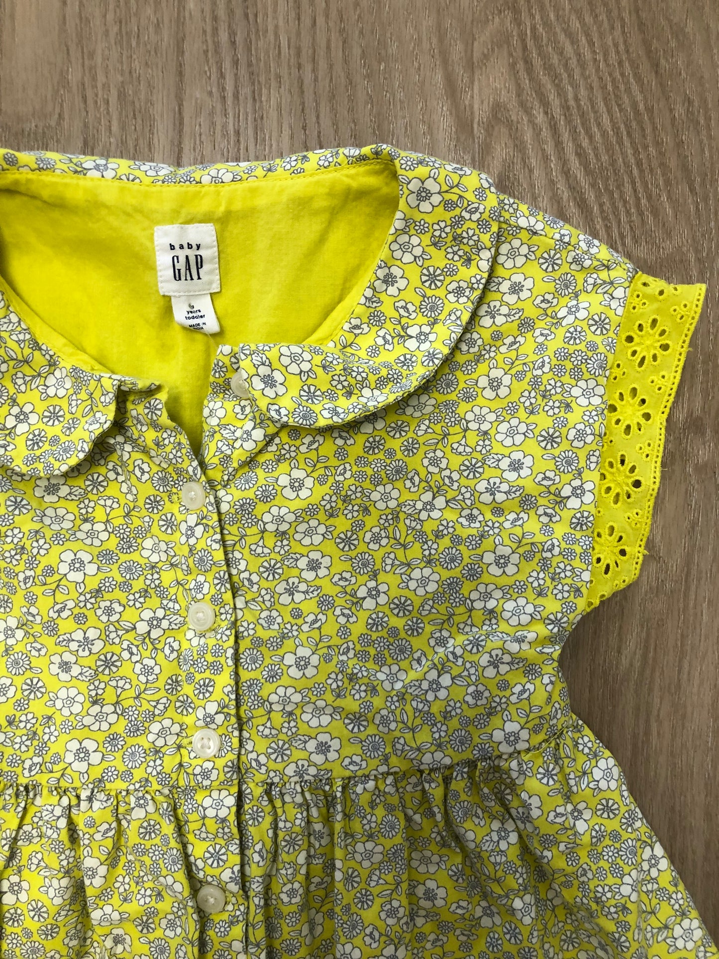 GAP Child Size 3T Yellow Floral Dress