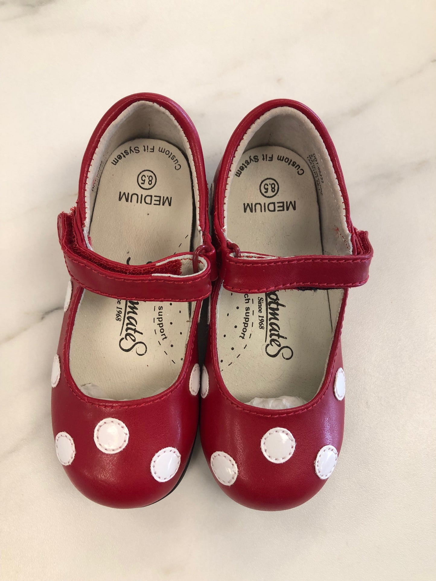Footmates Child Size 8.5 Red Polka Dot Shoes/Boots