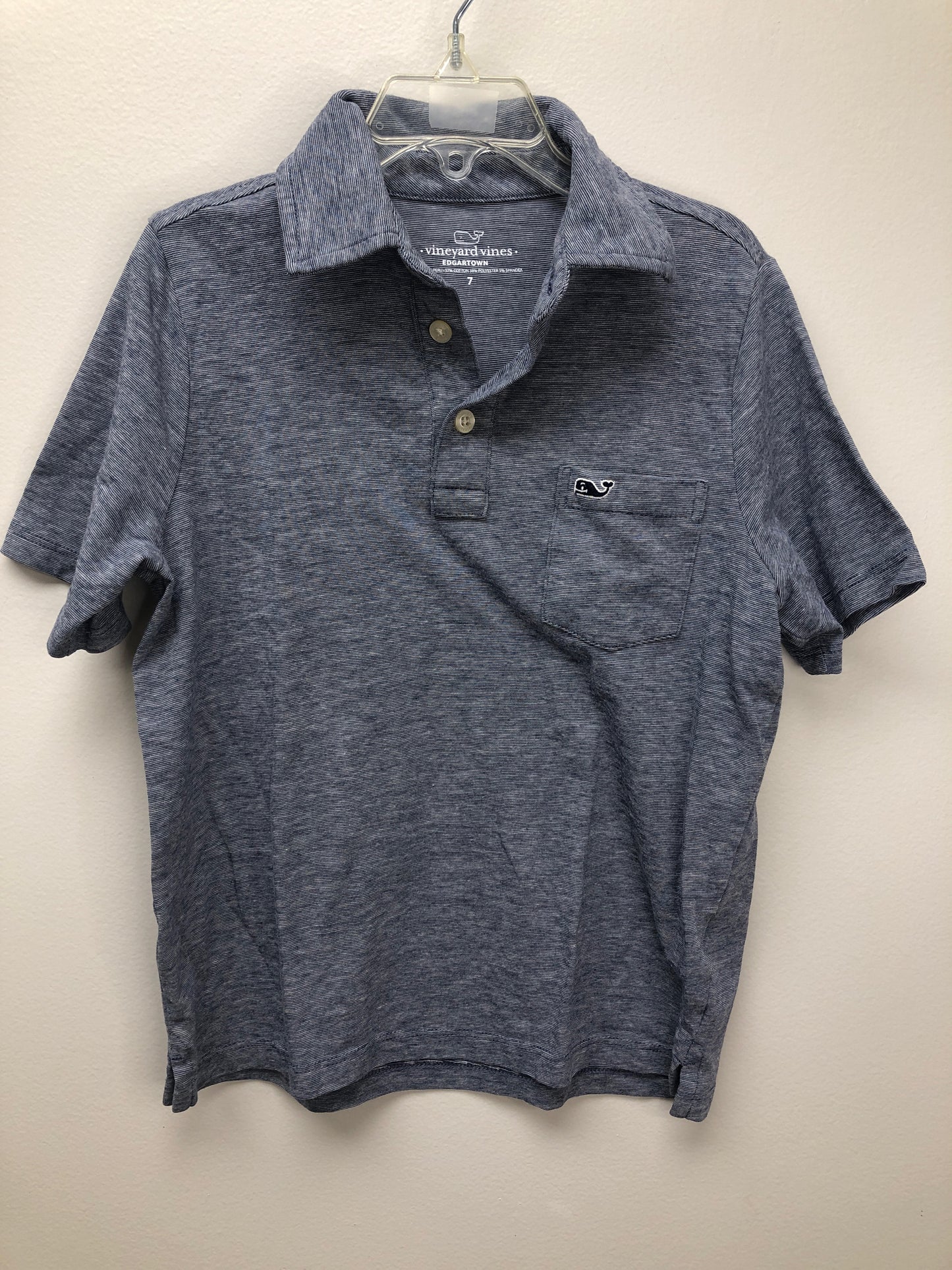 8 Vineyard Vines  navy stripe Shirt