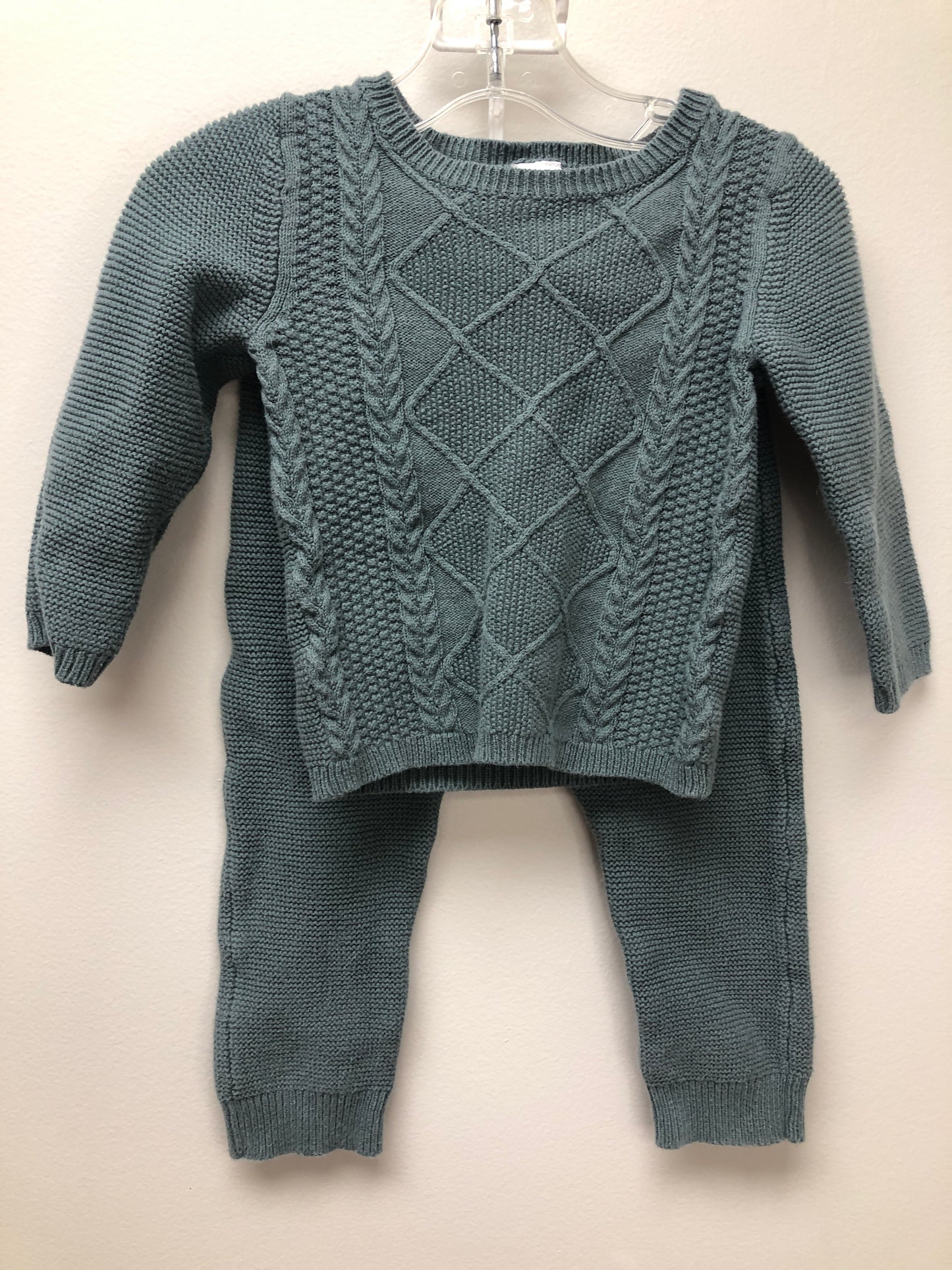 18m Carter's green knit 2 PC Ensembles