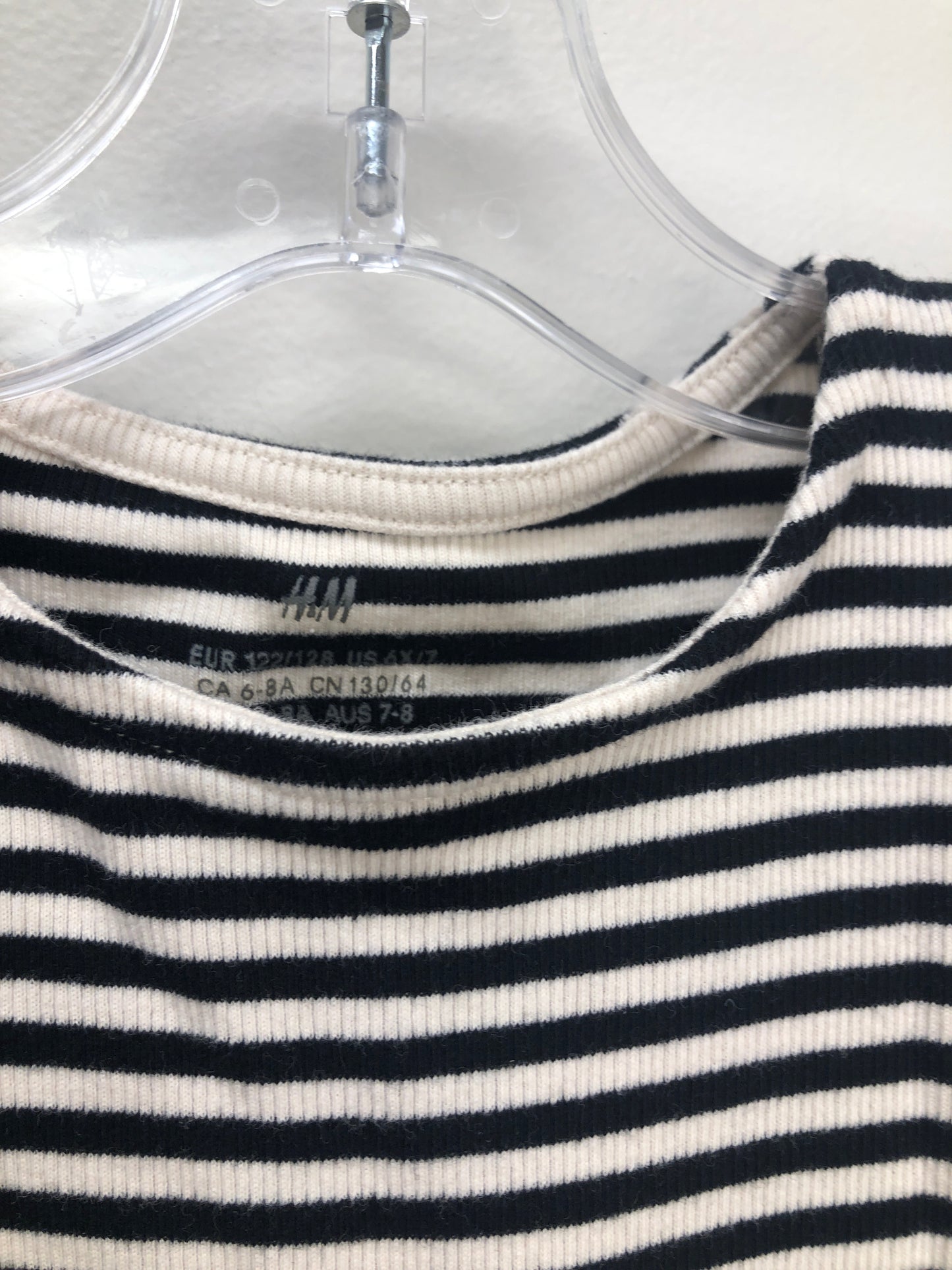 6/7 H&M black stripe Dress
