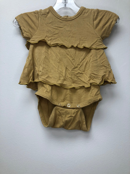 0-3m Kate Quinn tan ruffle Onesie