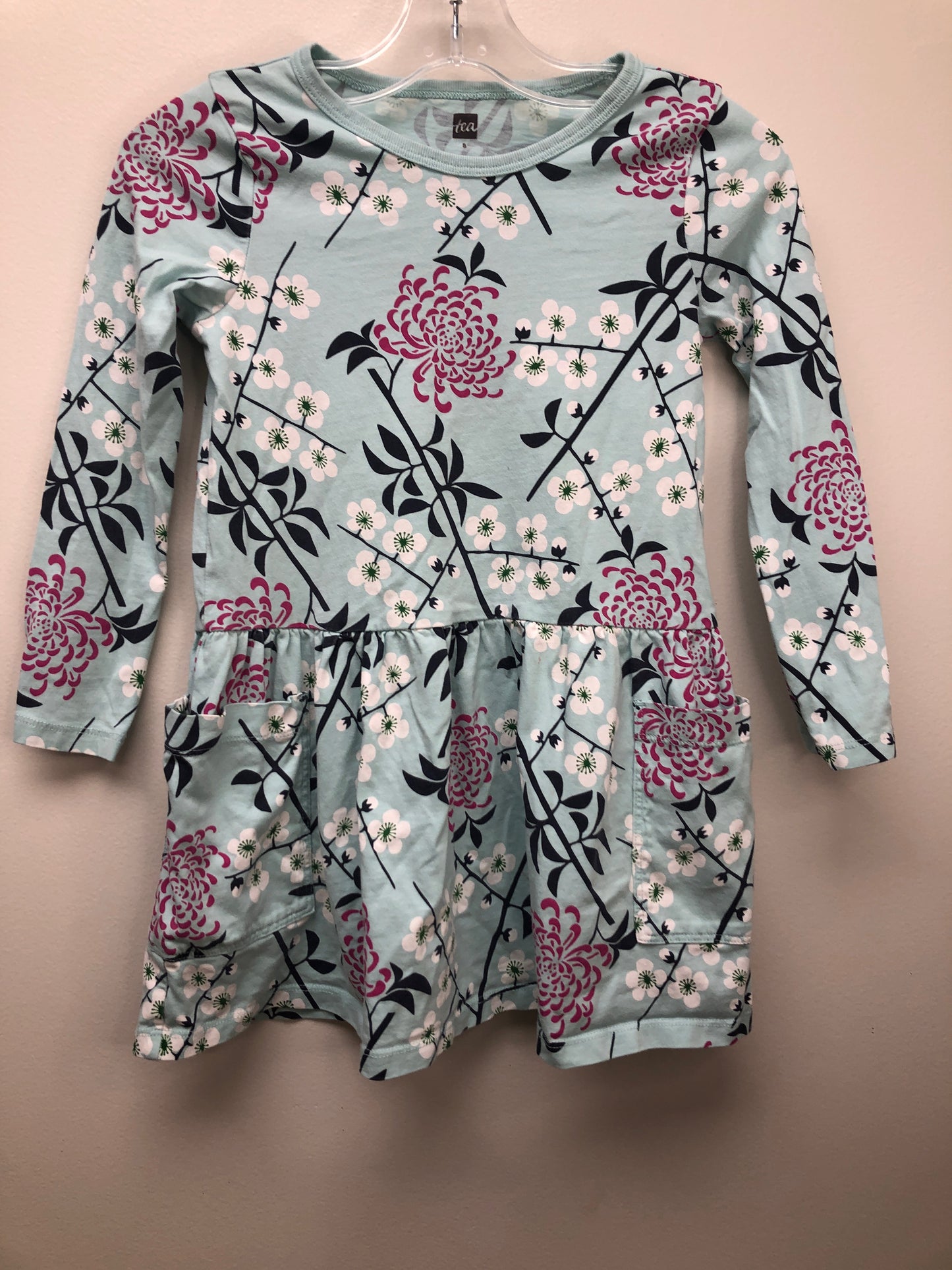 5 tea blue floral Dress