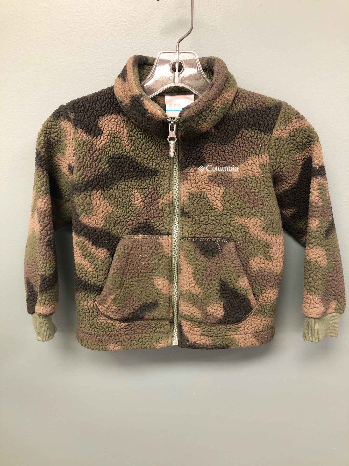 Columbia Child Size 3T brown camouflage Jacket