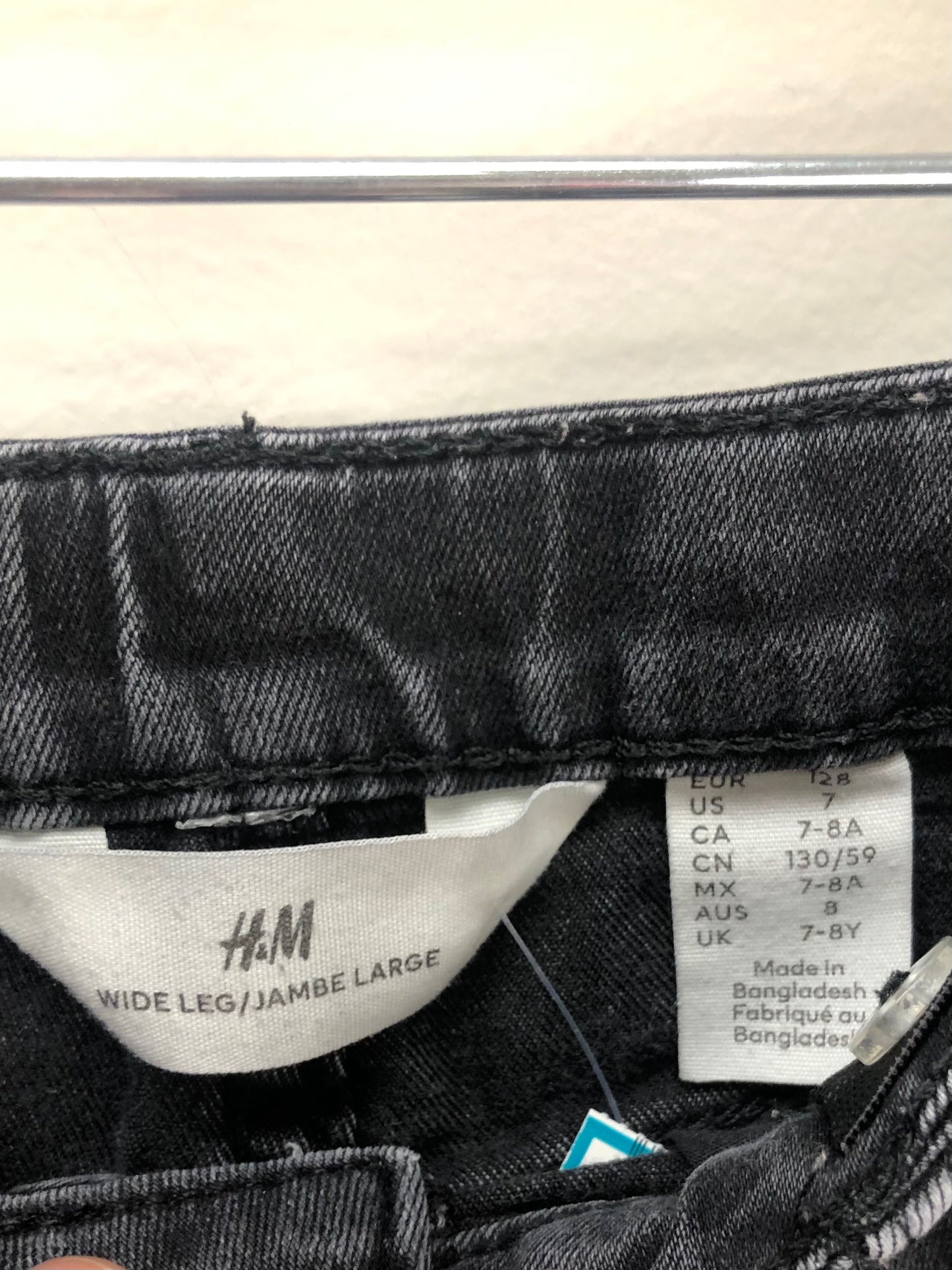 H & M Child Size 7 black Jeans
