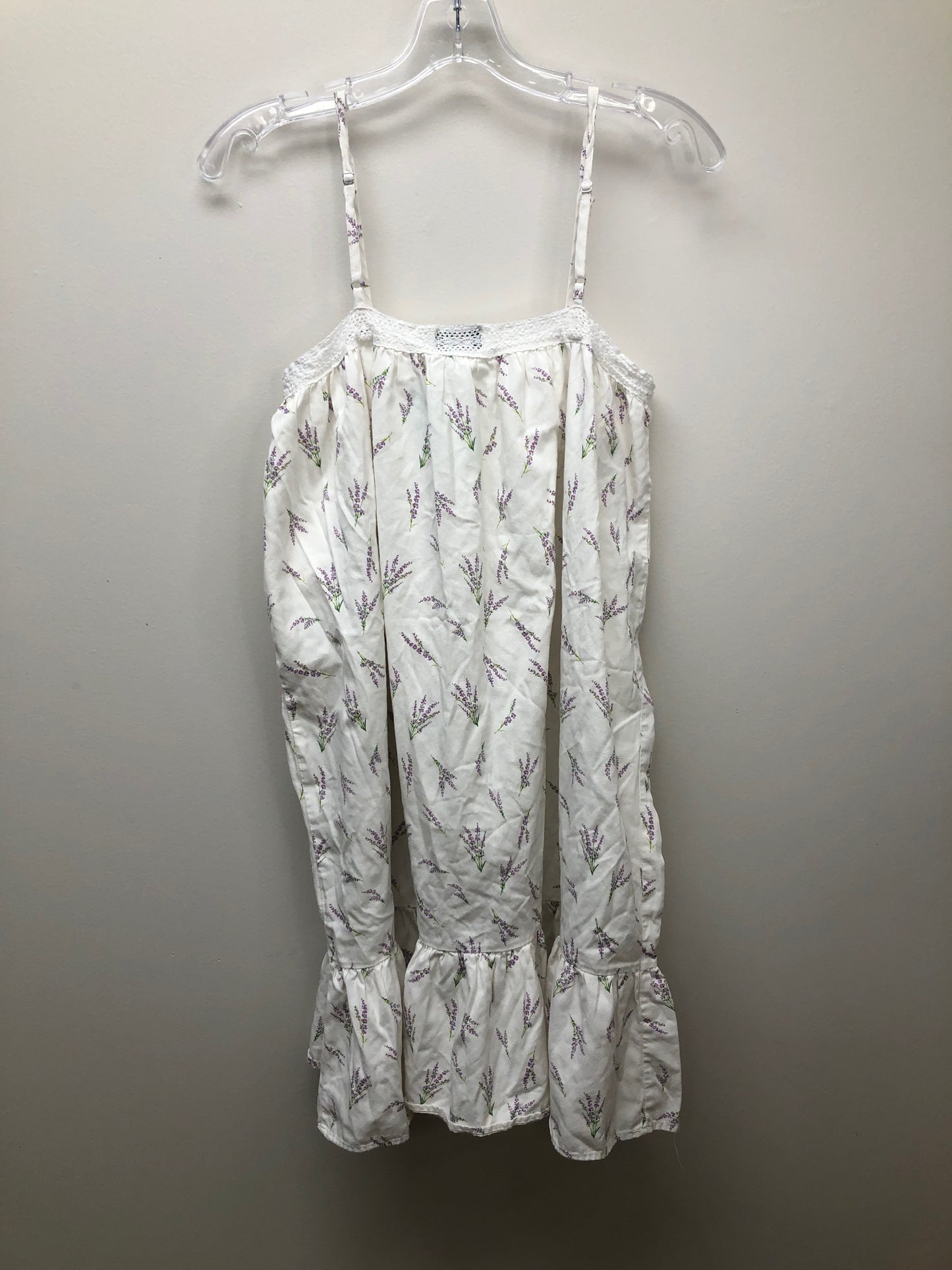 Petite Plume Child Size 14 white floral Dress