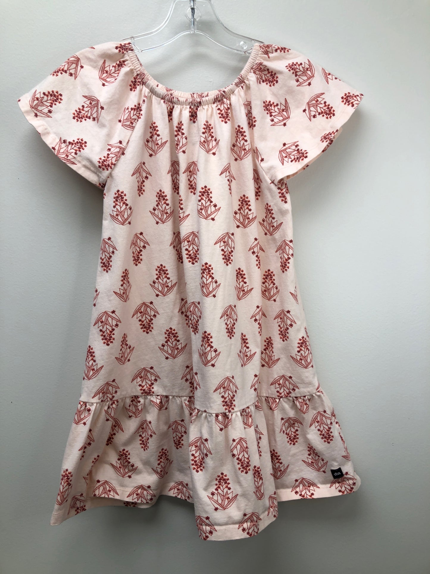 6 tea pink floral Dress