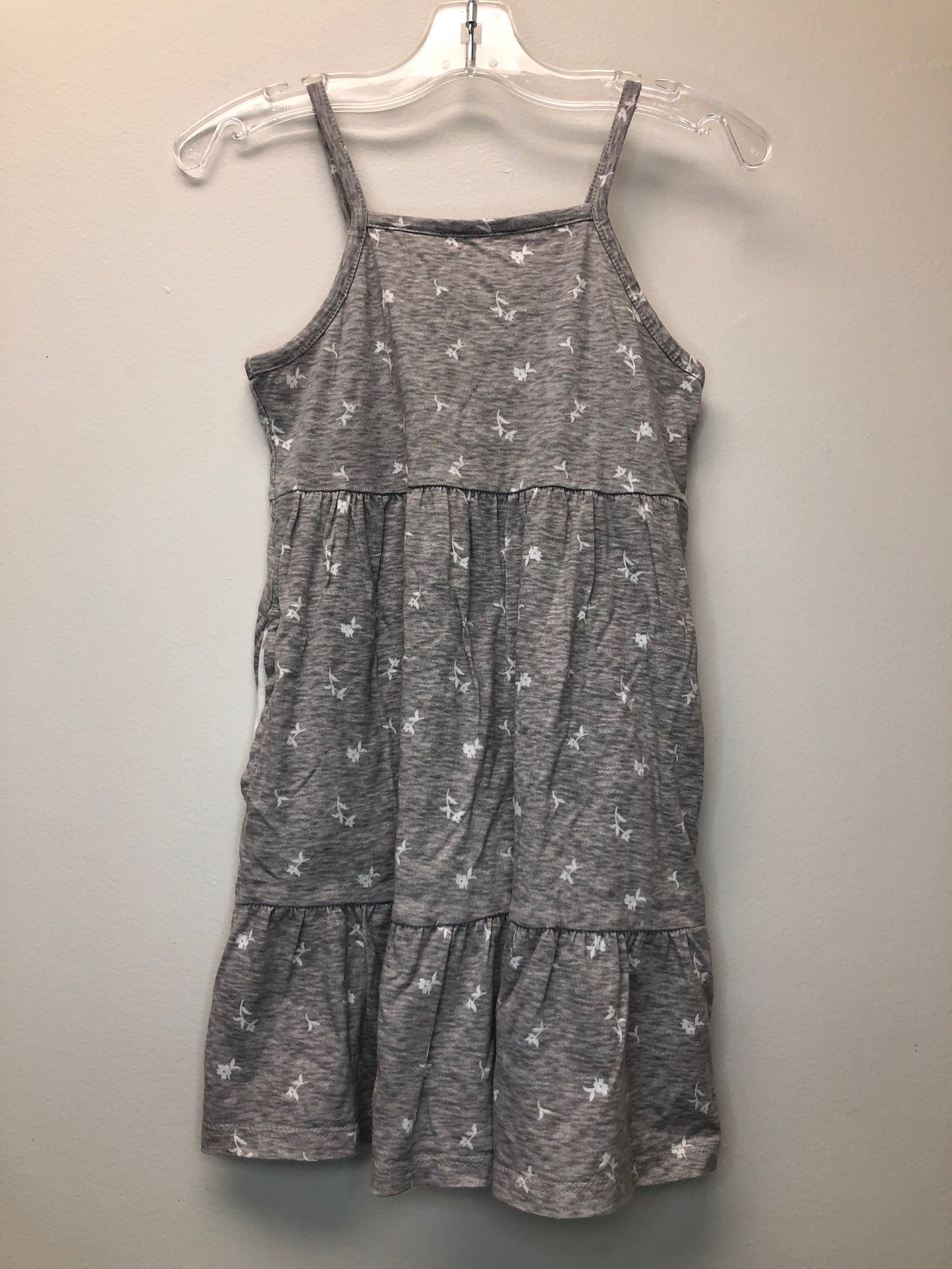 6/7 Old Navy gray daisies Dress