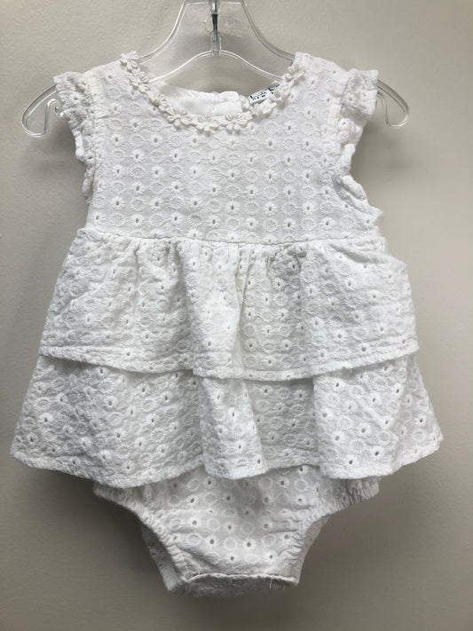 2 Nicole Miller white eyelet 1 PC Ensemble