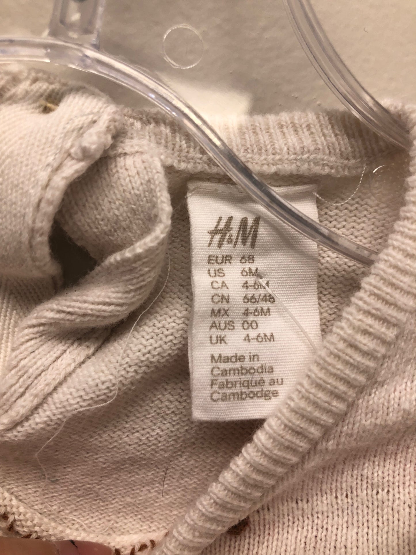 H & M Child Size 6 Months cream polka dot Sweater