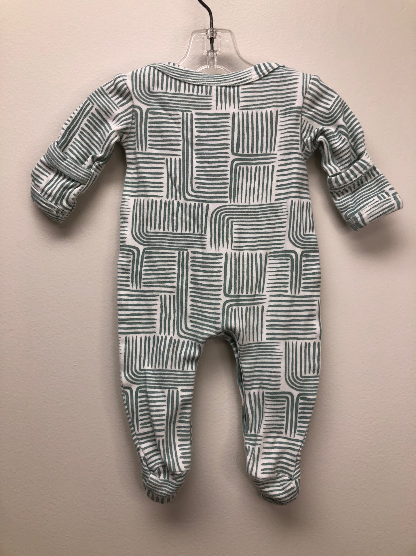 Newborn Kate Quinn white design Sleeper