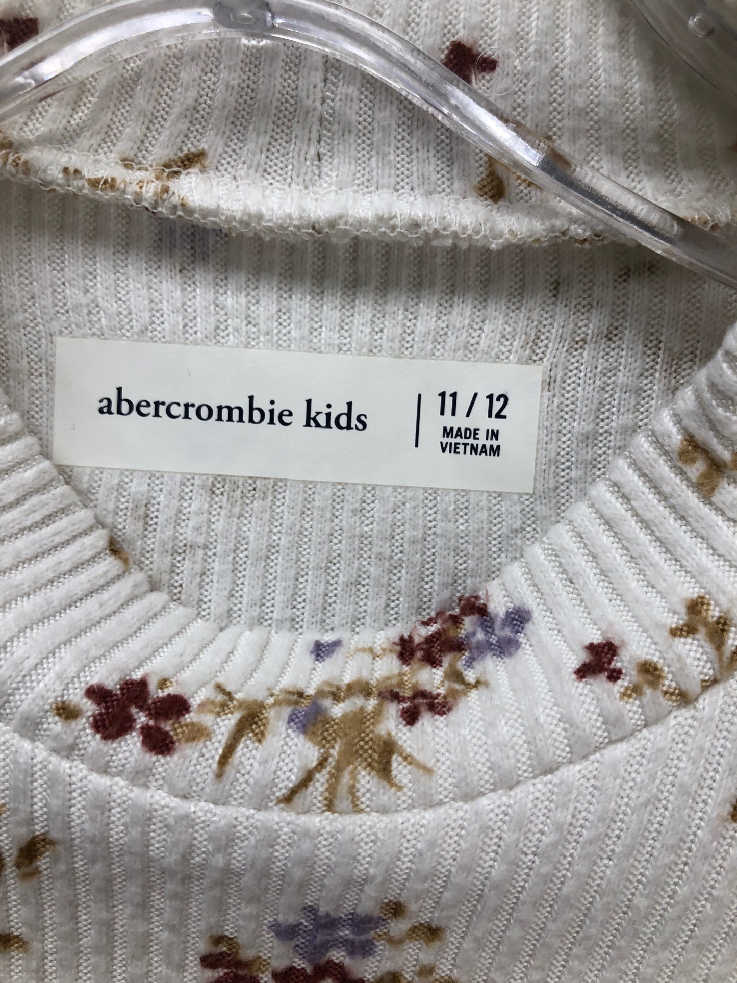 11/12 Abercrombie white floral Shirt