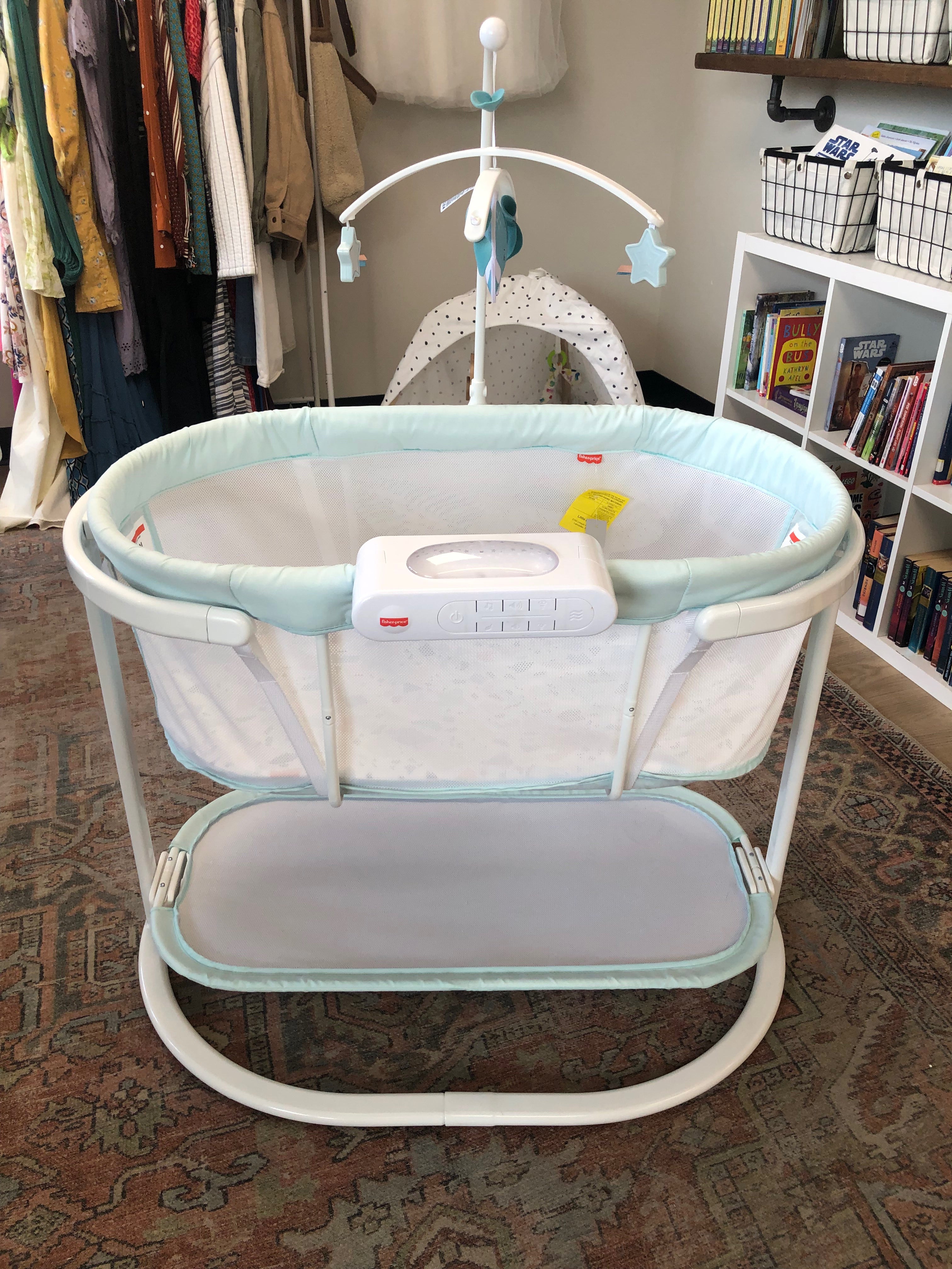 Fisher price bassinet hotsell