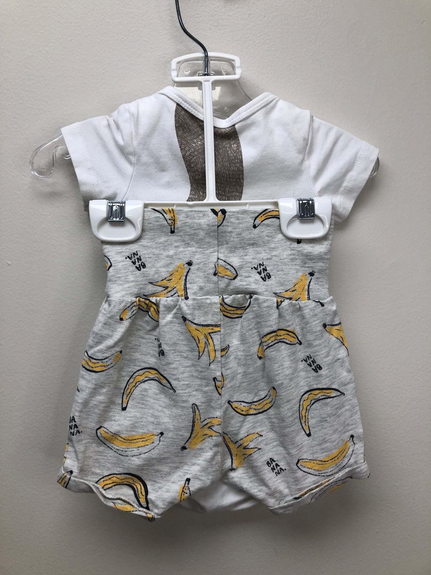 3m H & M white monkeys 2 PC Ensembles