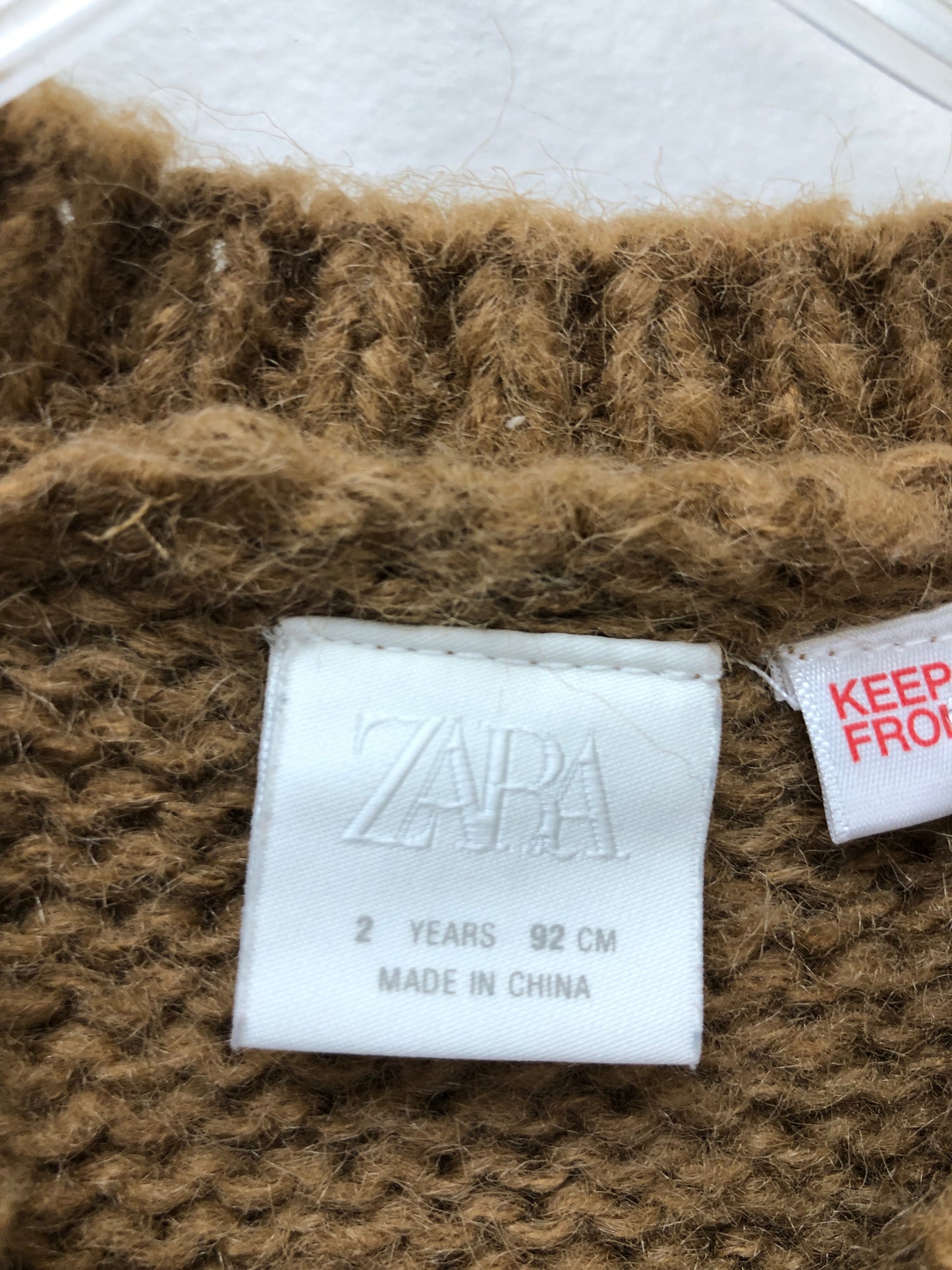 2T Zara brown flowers Sweater