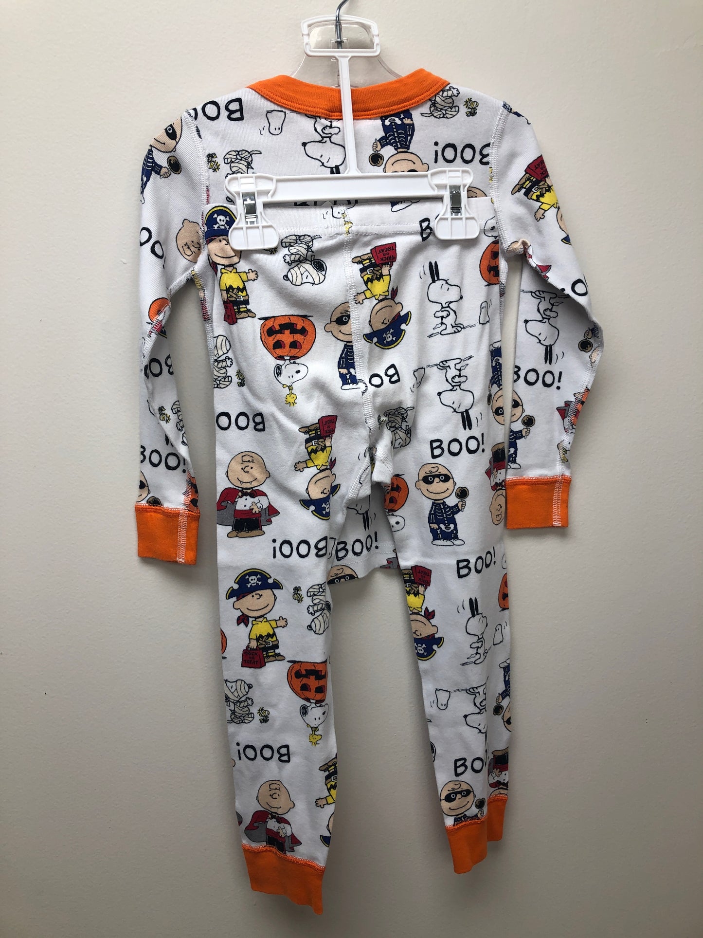 4 Hanna Andersson white Halloween Pajamas