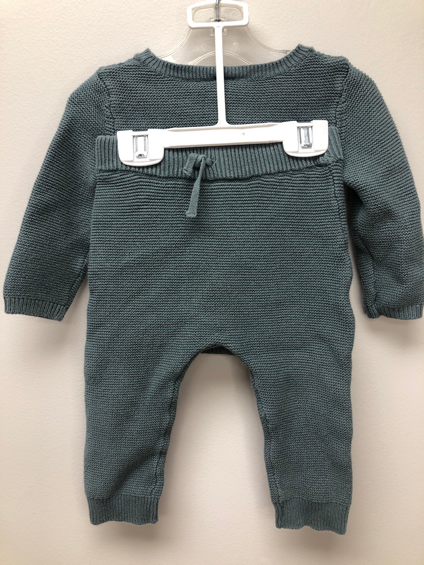 18m Carter's green knit 2 PC Ensembles