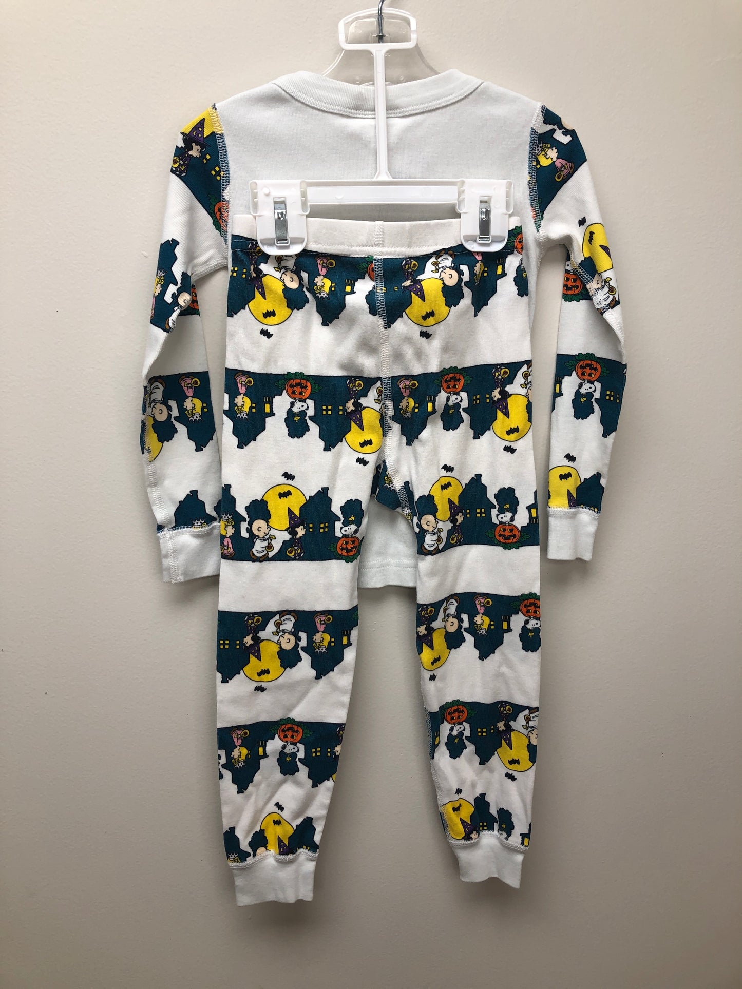 4 Hanna Andersson white Halloween Pajamas