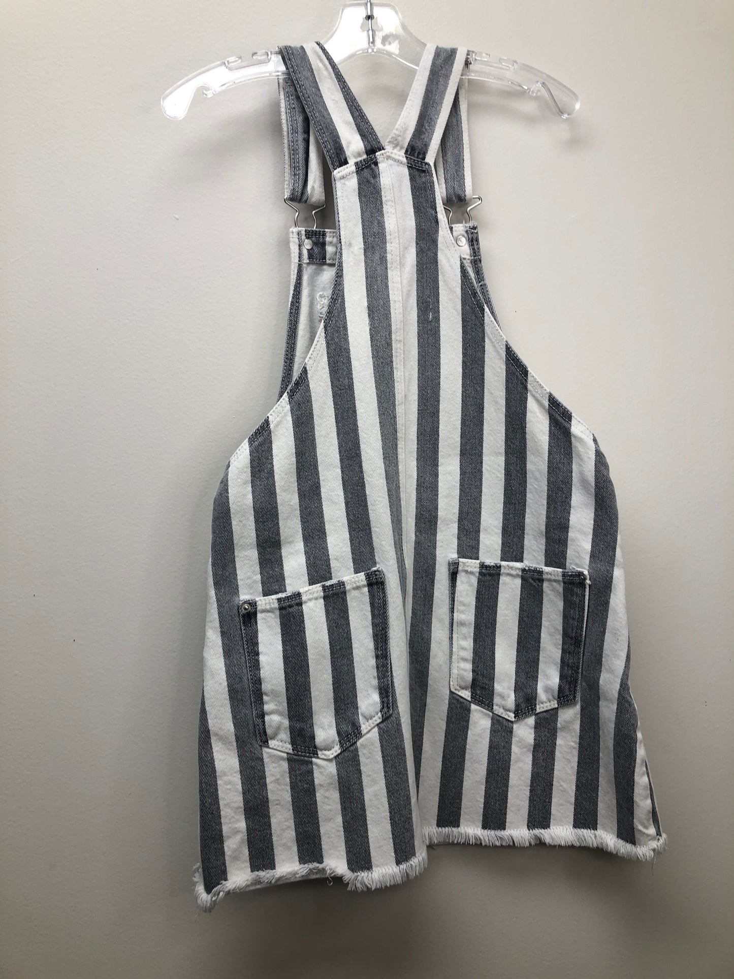 Size 9 Zara gray stripe Overall dress