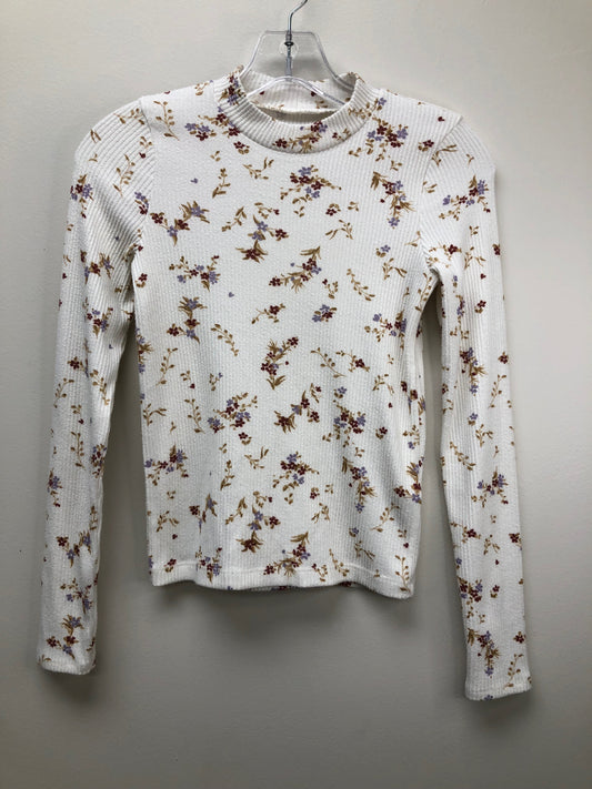 11/12 Abercrombie white floral Shirt