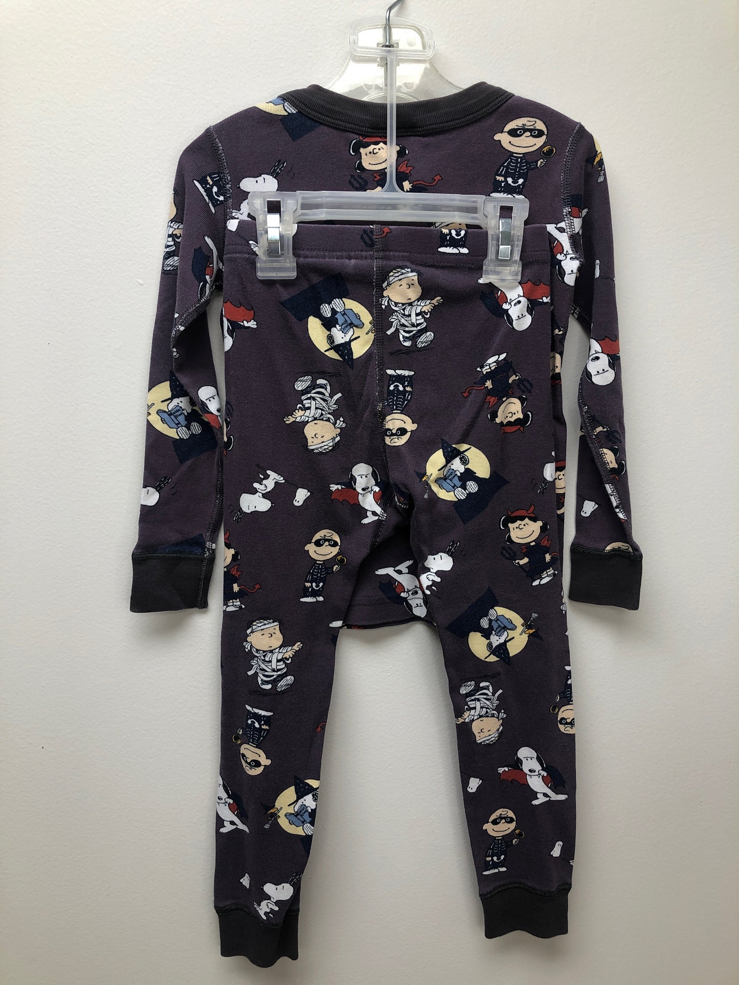 4 Hanna Andersson purple Halloween Pajamas