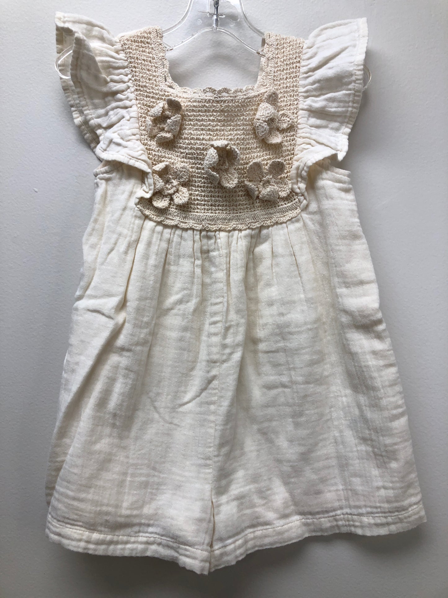 Size 3t Zara cream embroidered romper