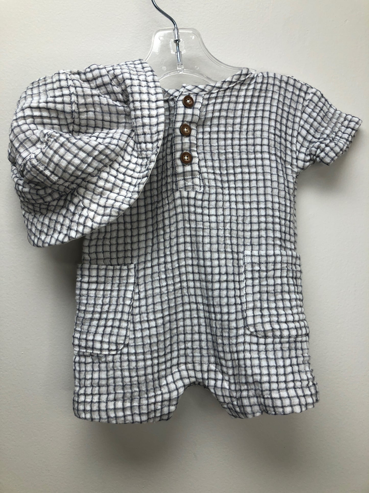 3M Carter's gray muslin Romper