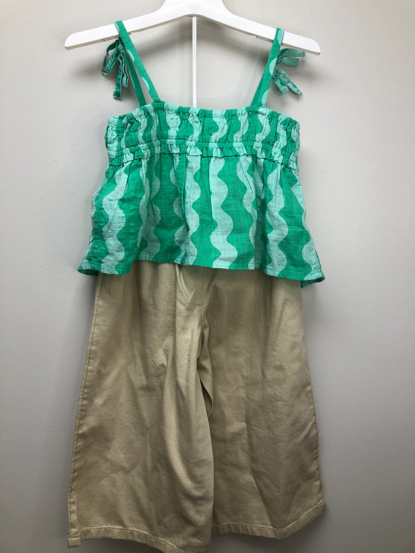 3 Old Navy  green design 2 PC Ensembles