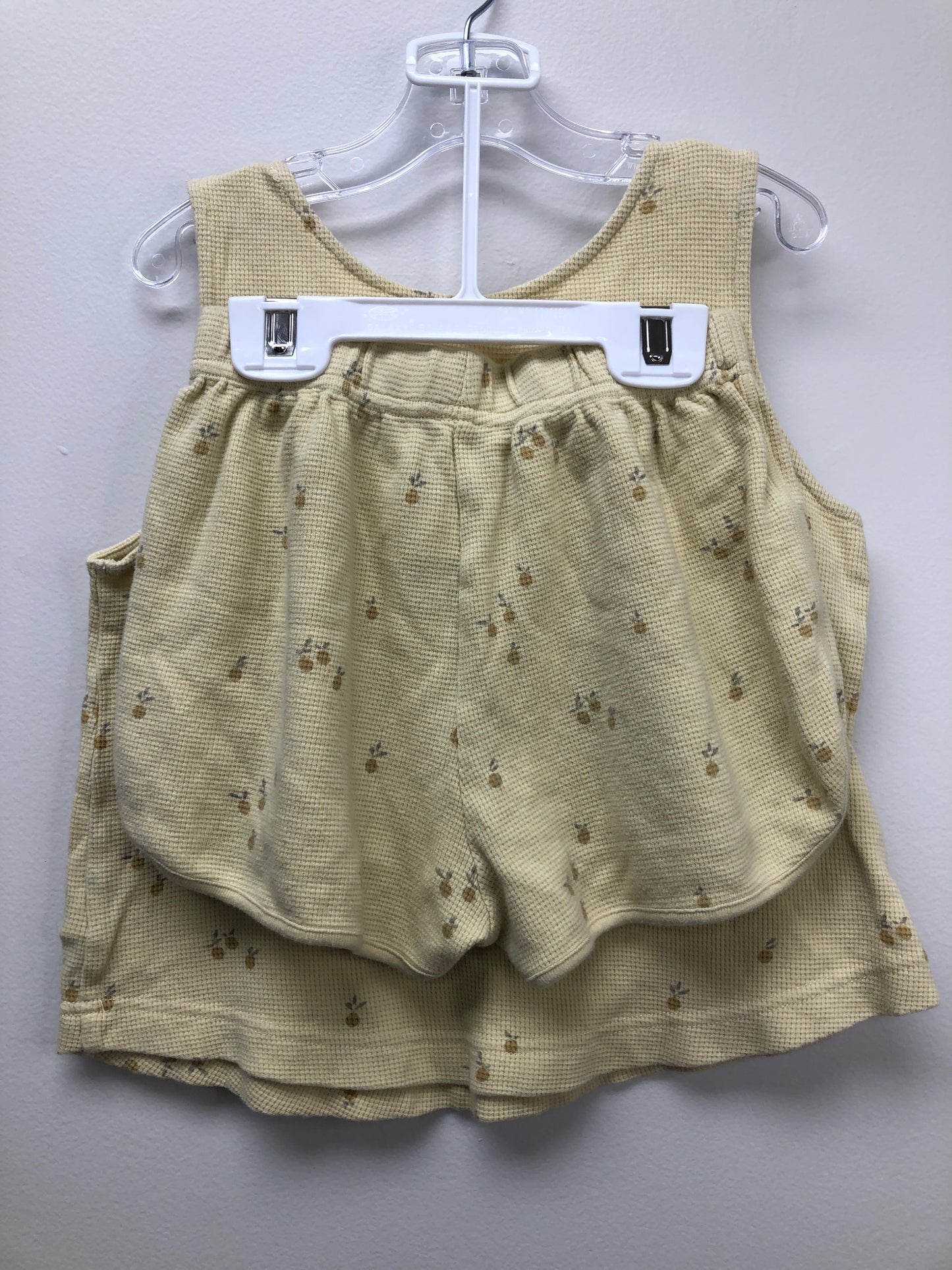 6/7 Rylee & Cru yellow lemons 2 PC Ensembles