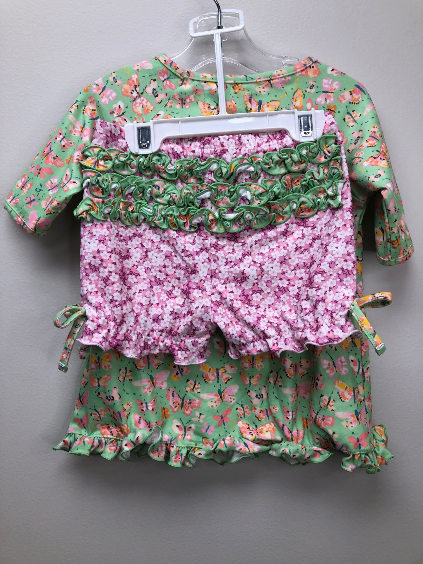 4T Sweet Honey Clothing Co. green butterflies 2 PC Ensembles