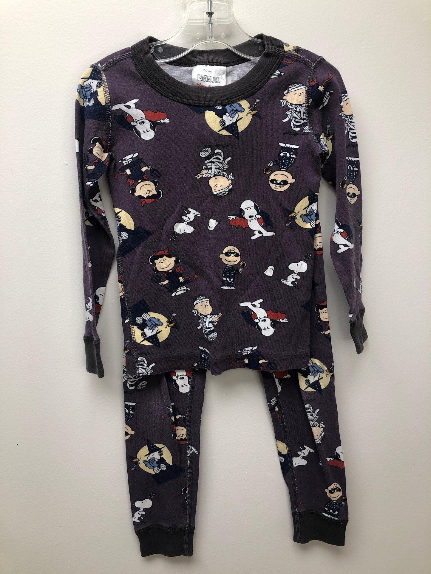 4 Hanna Andersson purple Halloween Pajamas